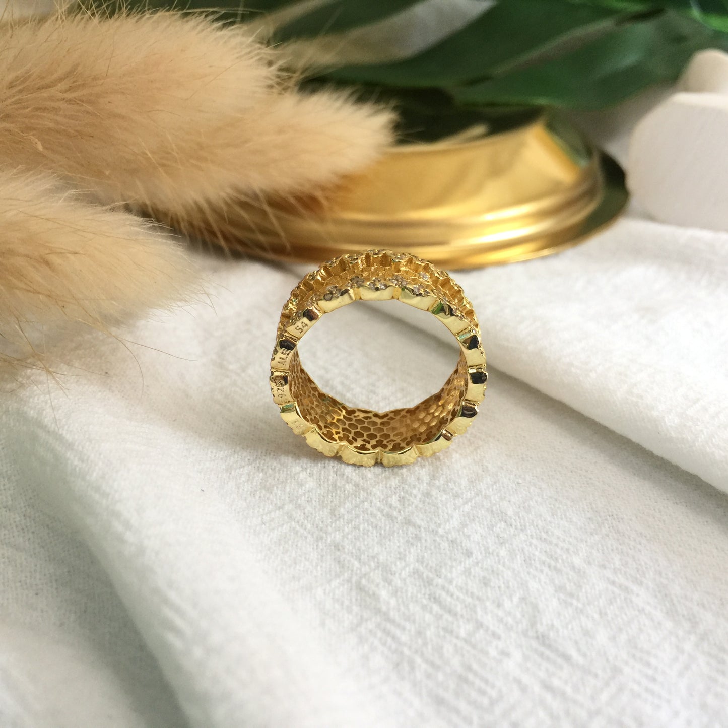 167100CZ