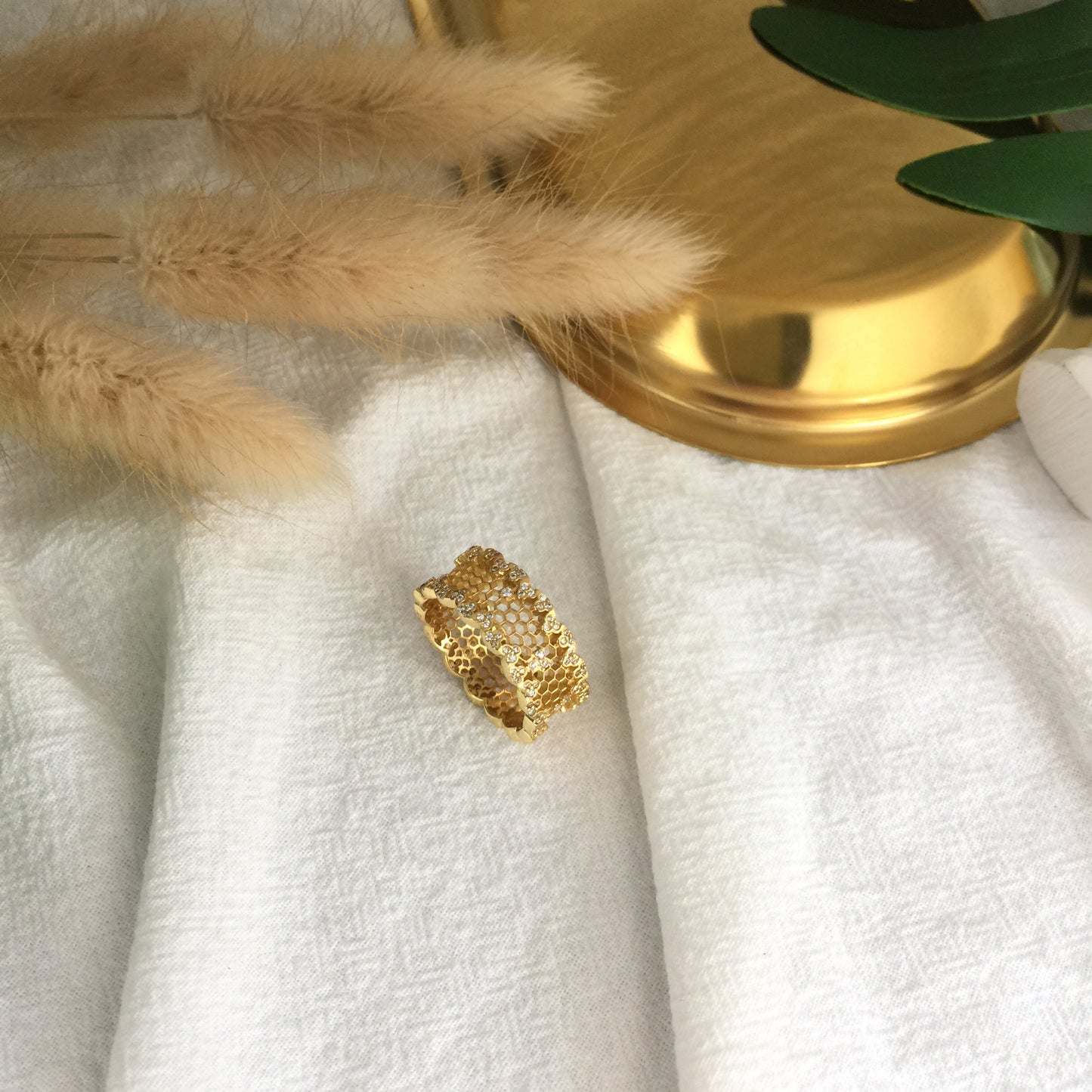 167100CZ