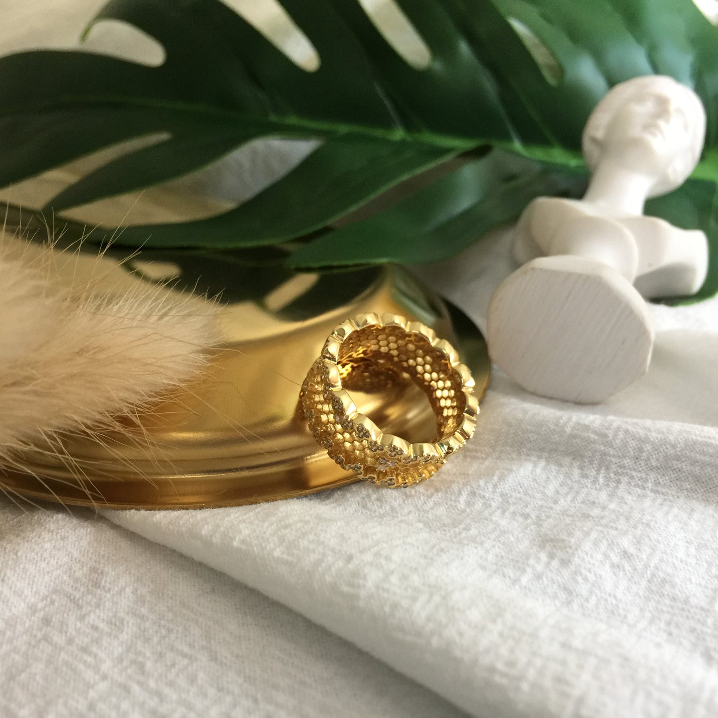 167100CZ