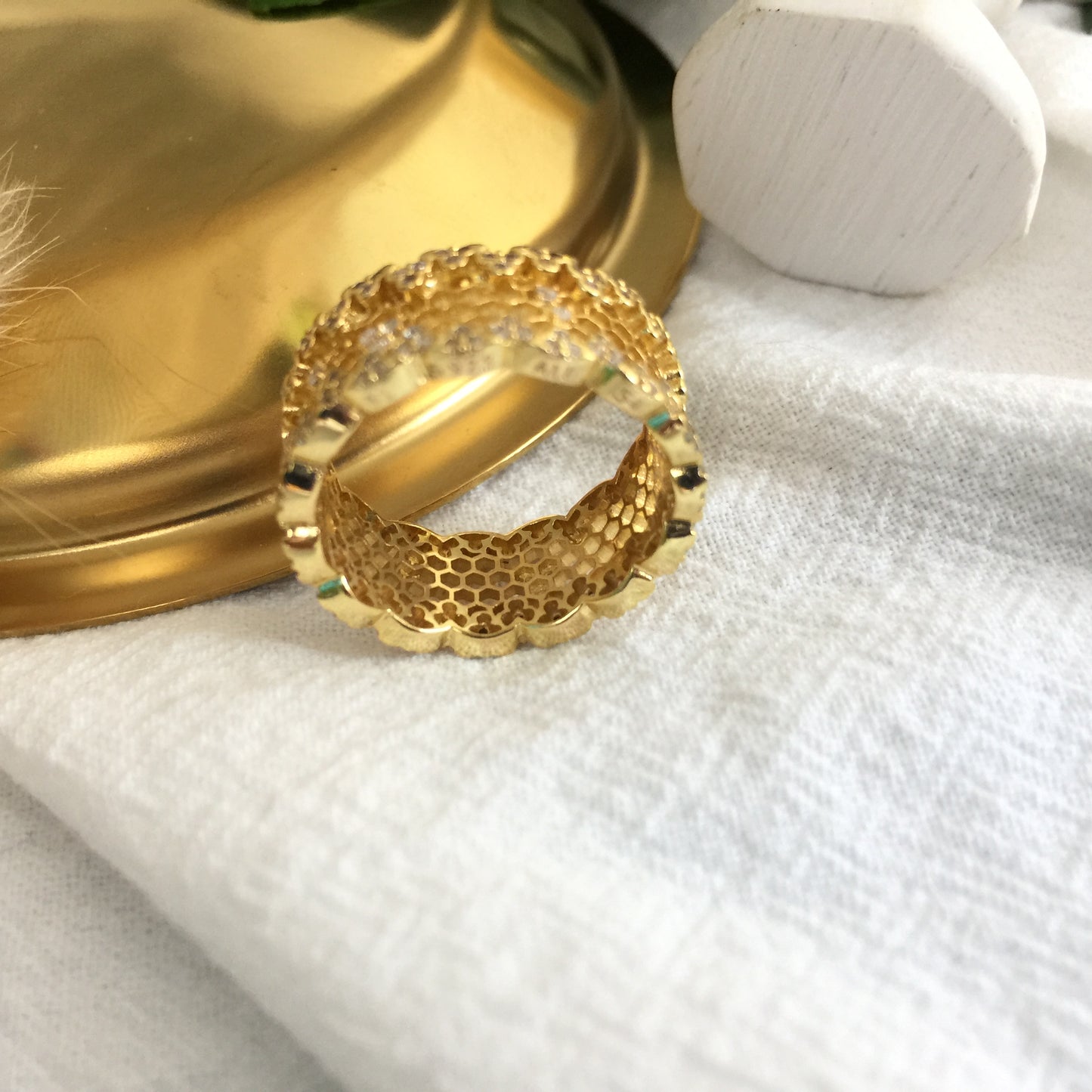 167100CZ