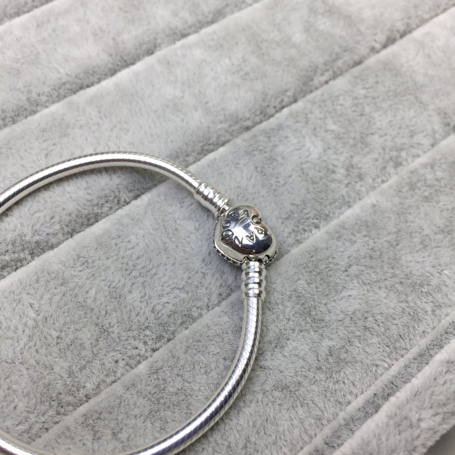 590727CZ