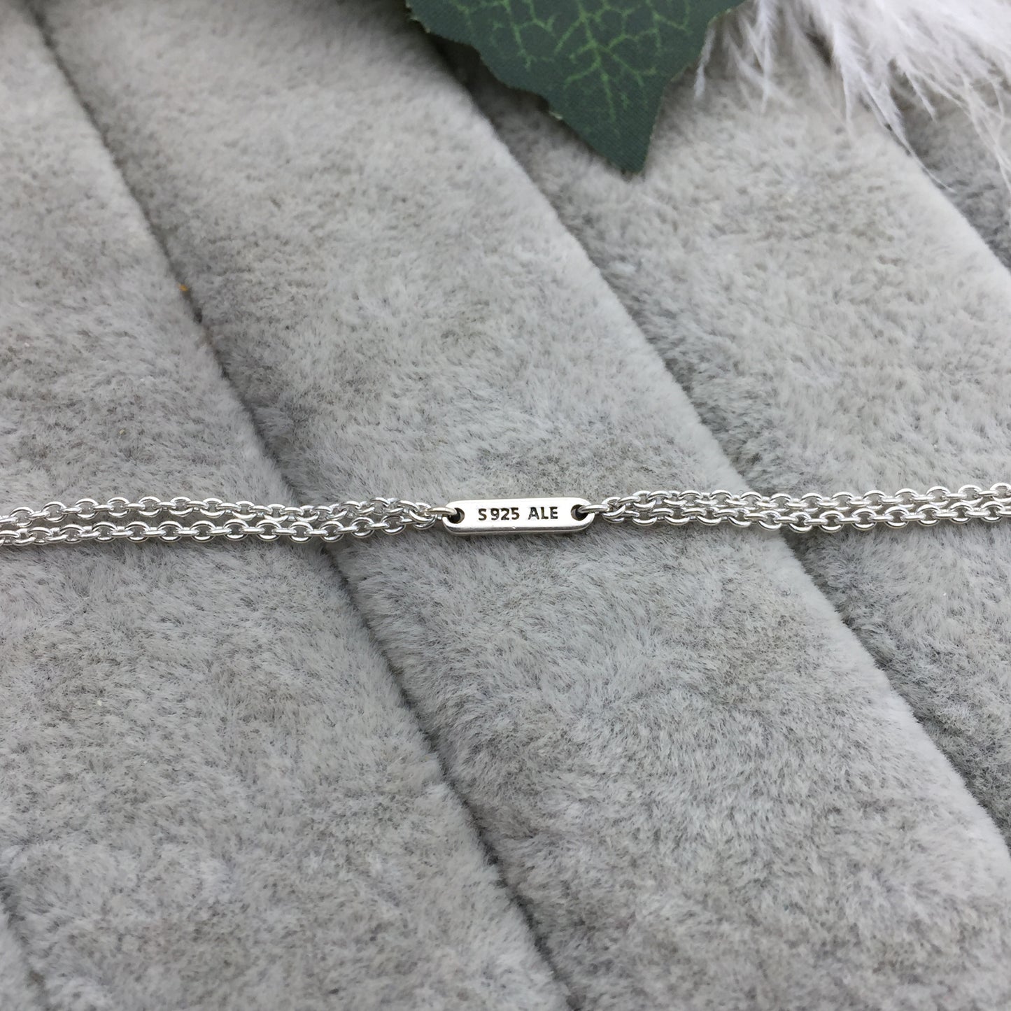 397084CZ