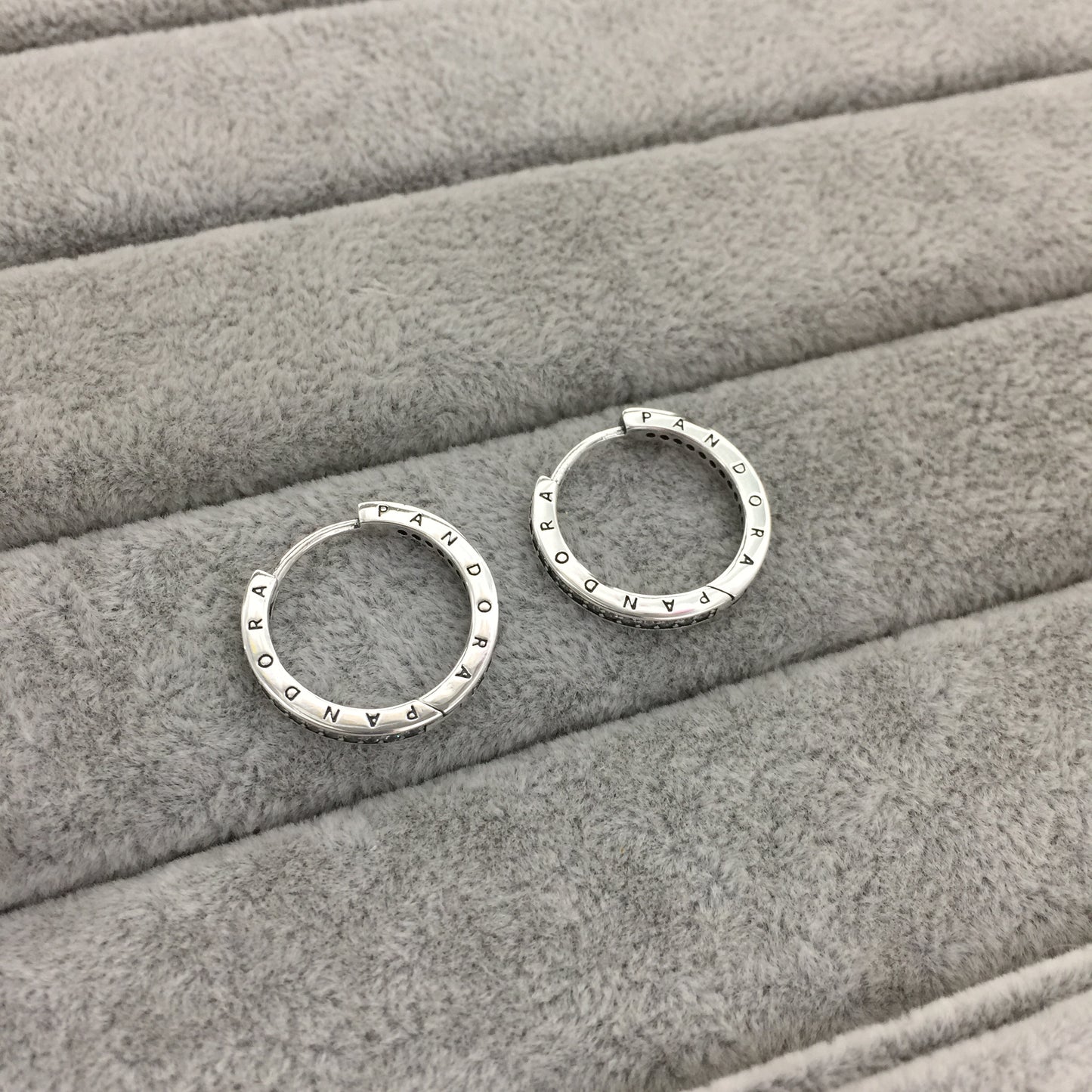 290558CZ