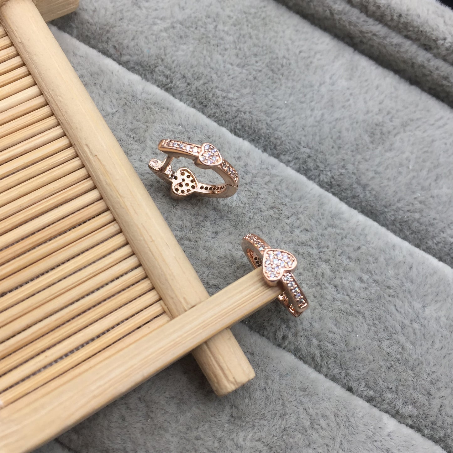 287290CZ