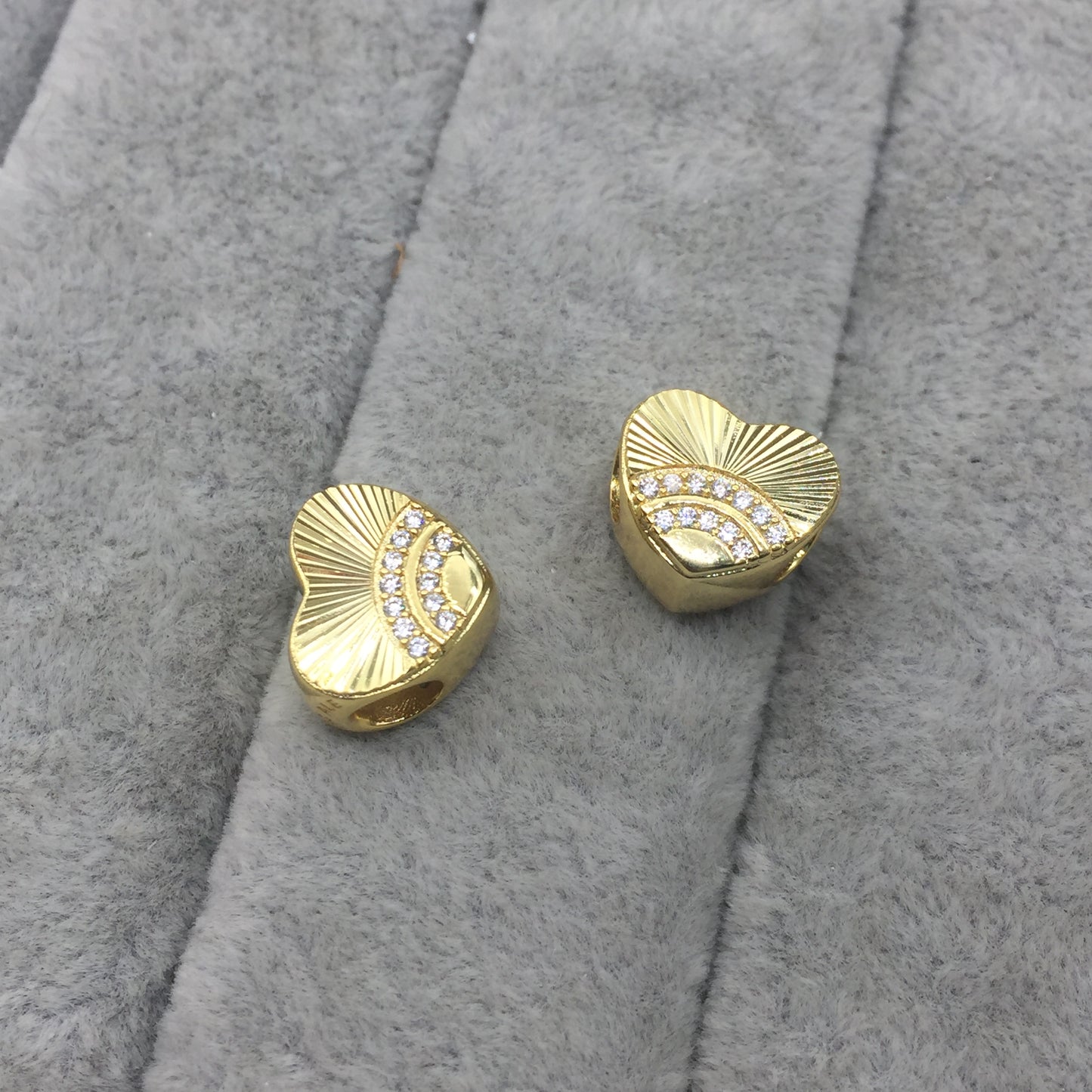 767288CZ