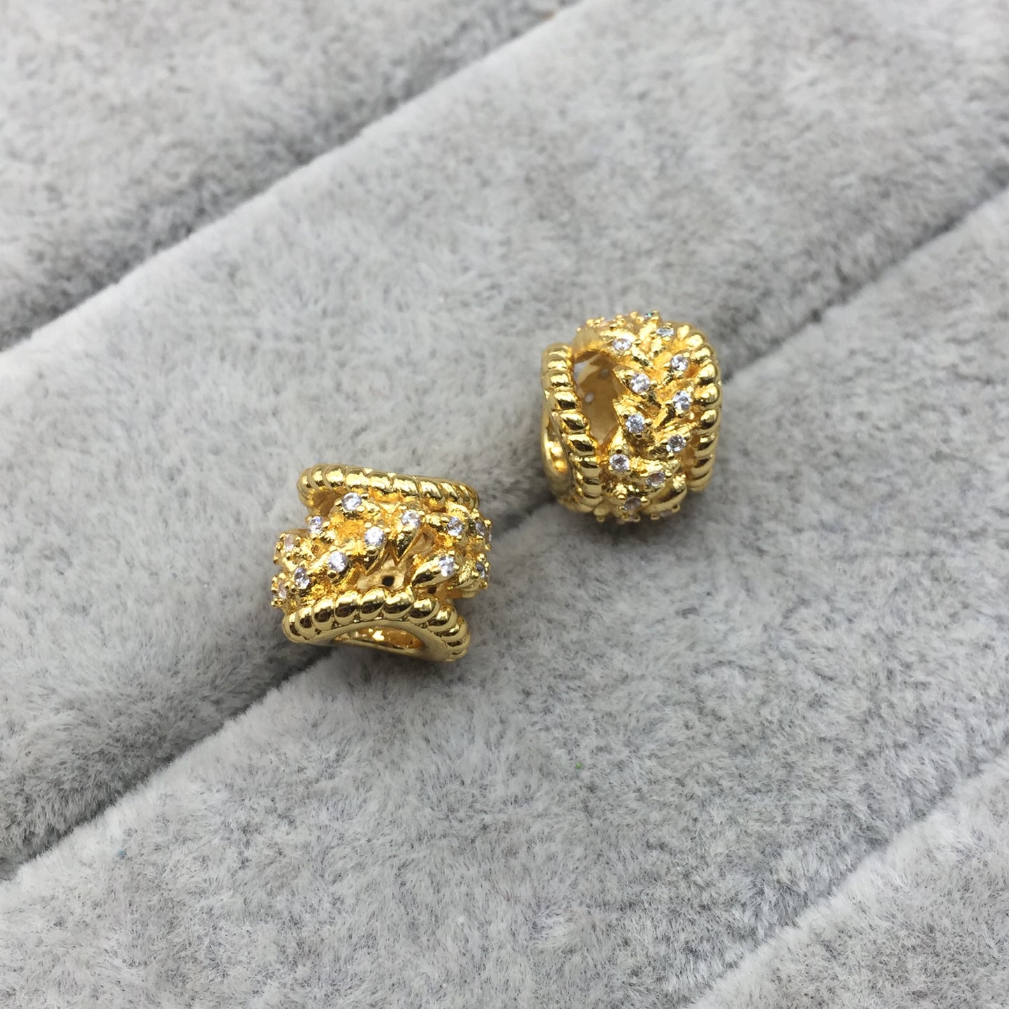 767597CZ