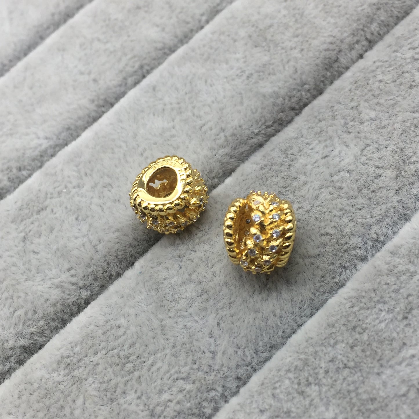 767597CZ
