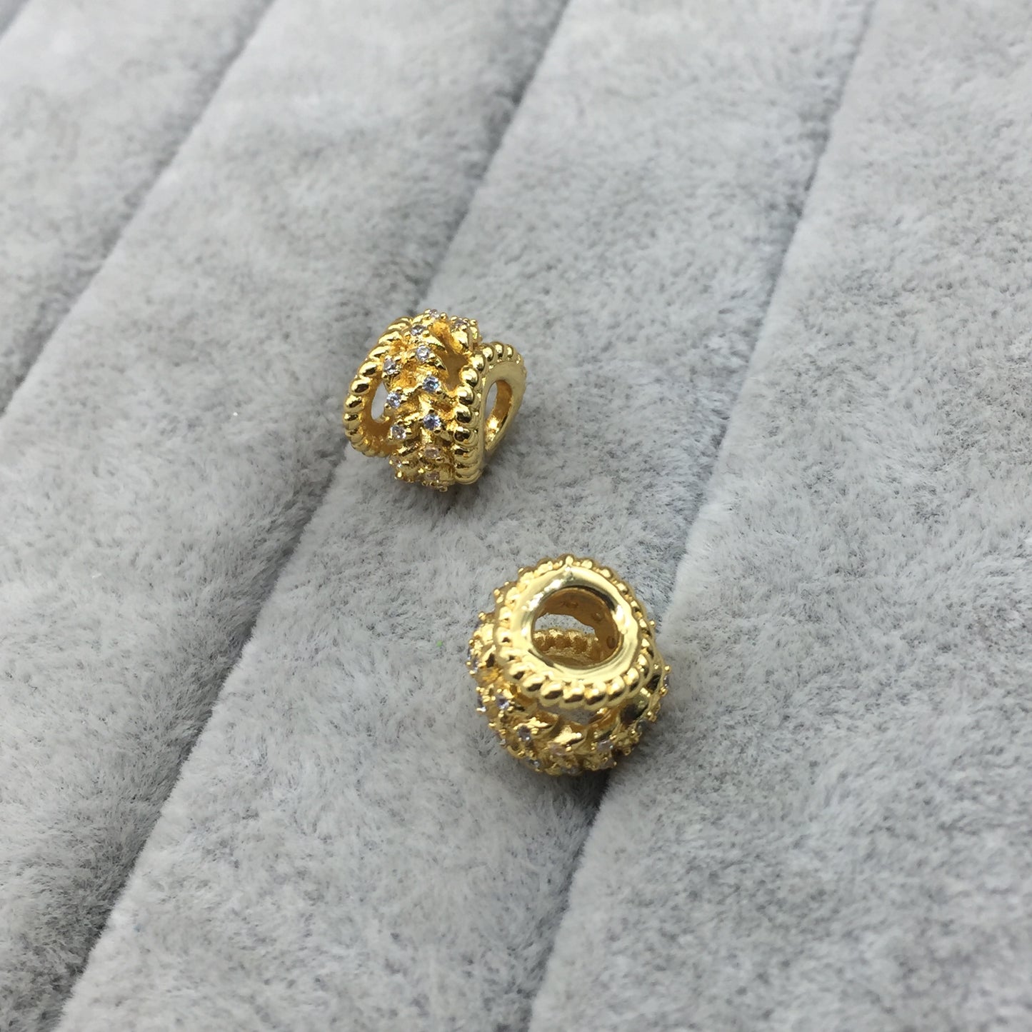 767597CZ