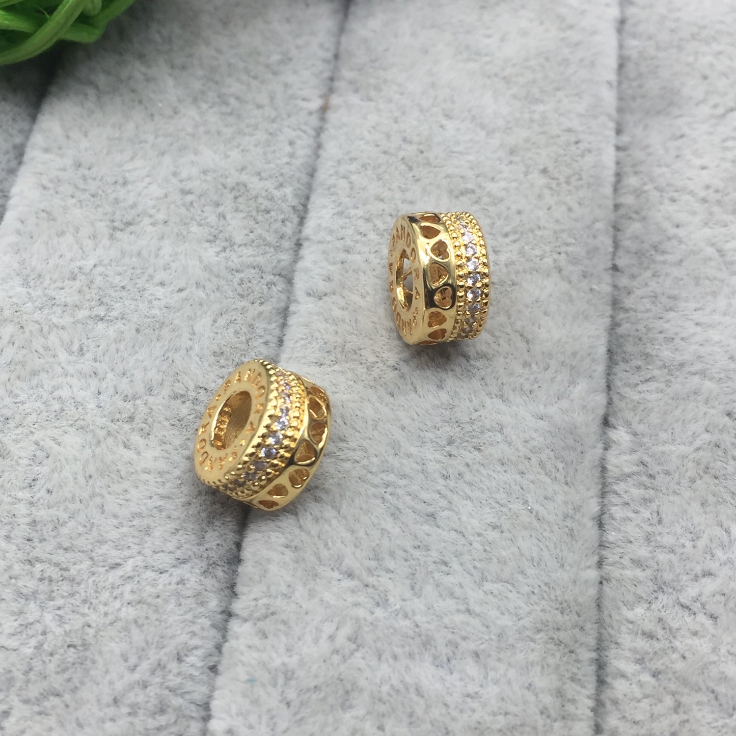 767415CZ