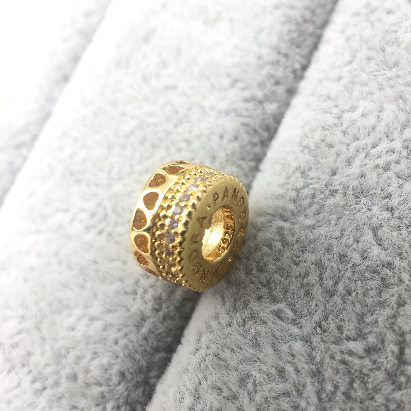 767415CZ