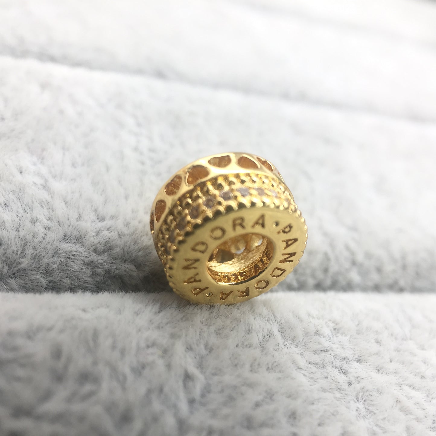 767415CZ