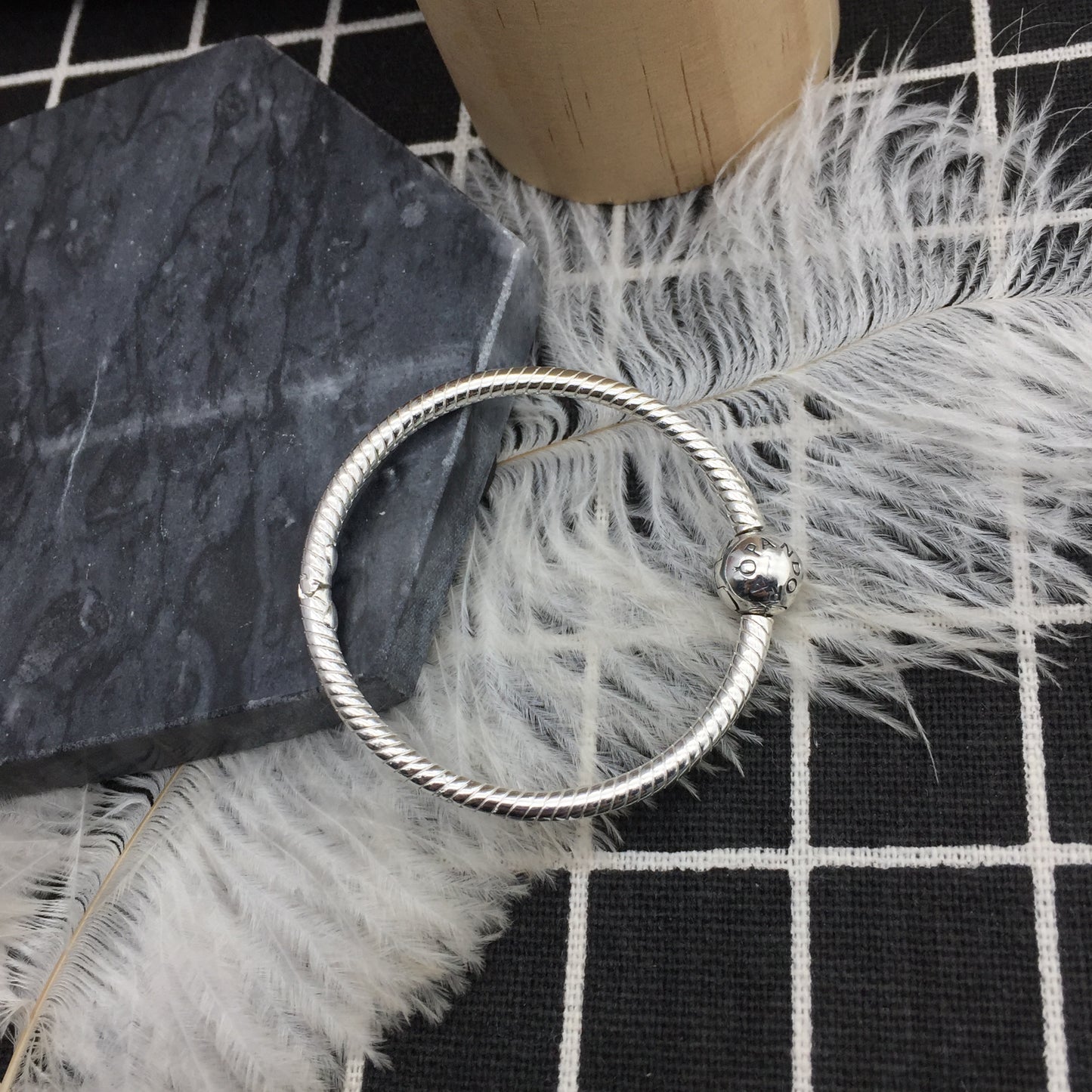 398576C00