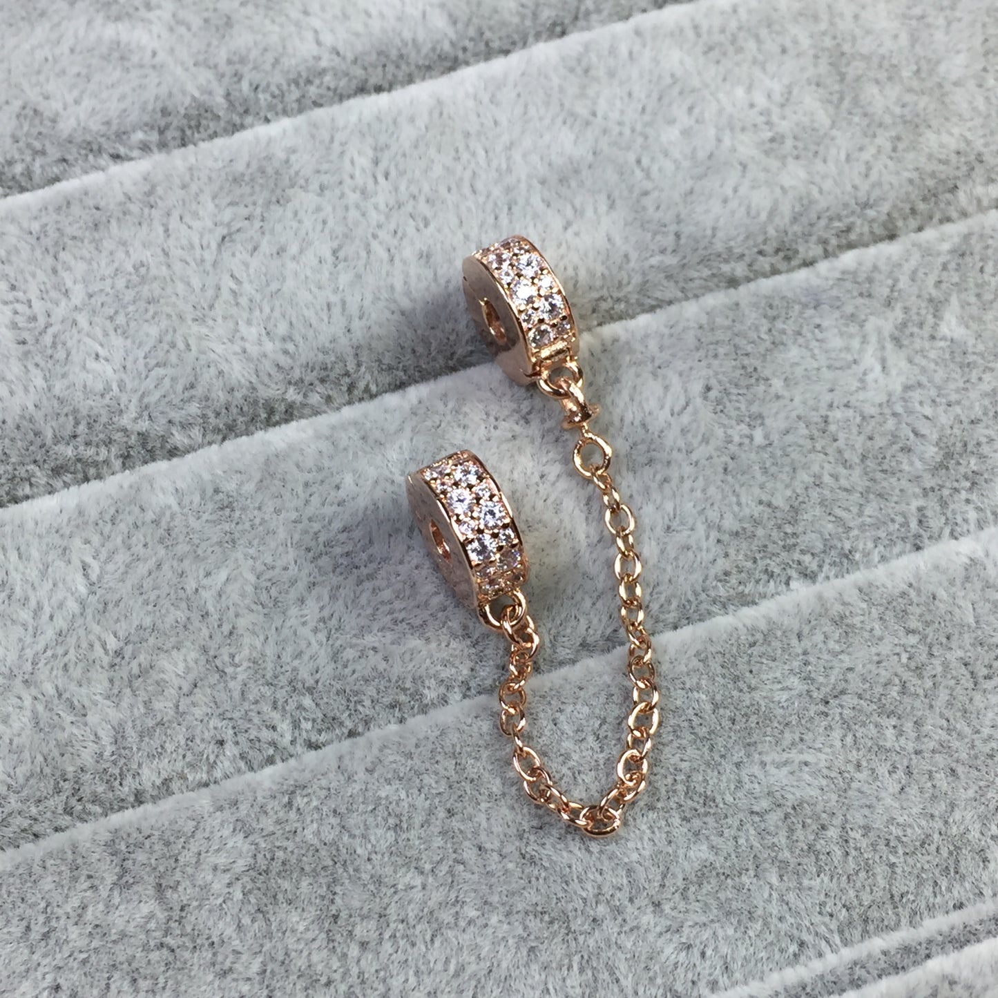 786322CZ