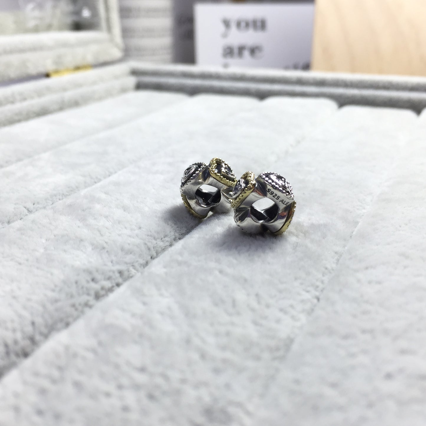 791975CZ
