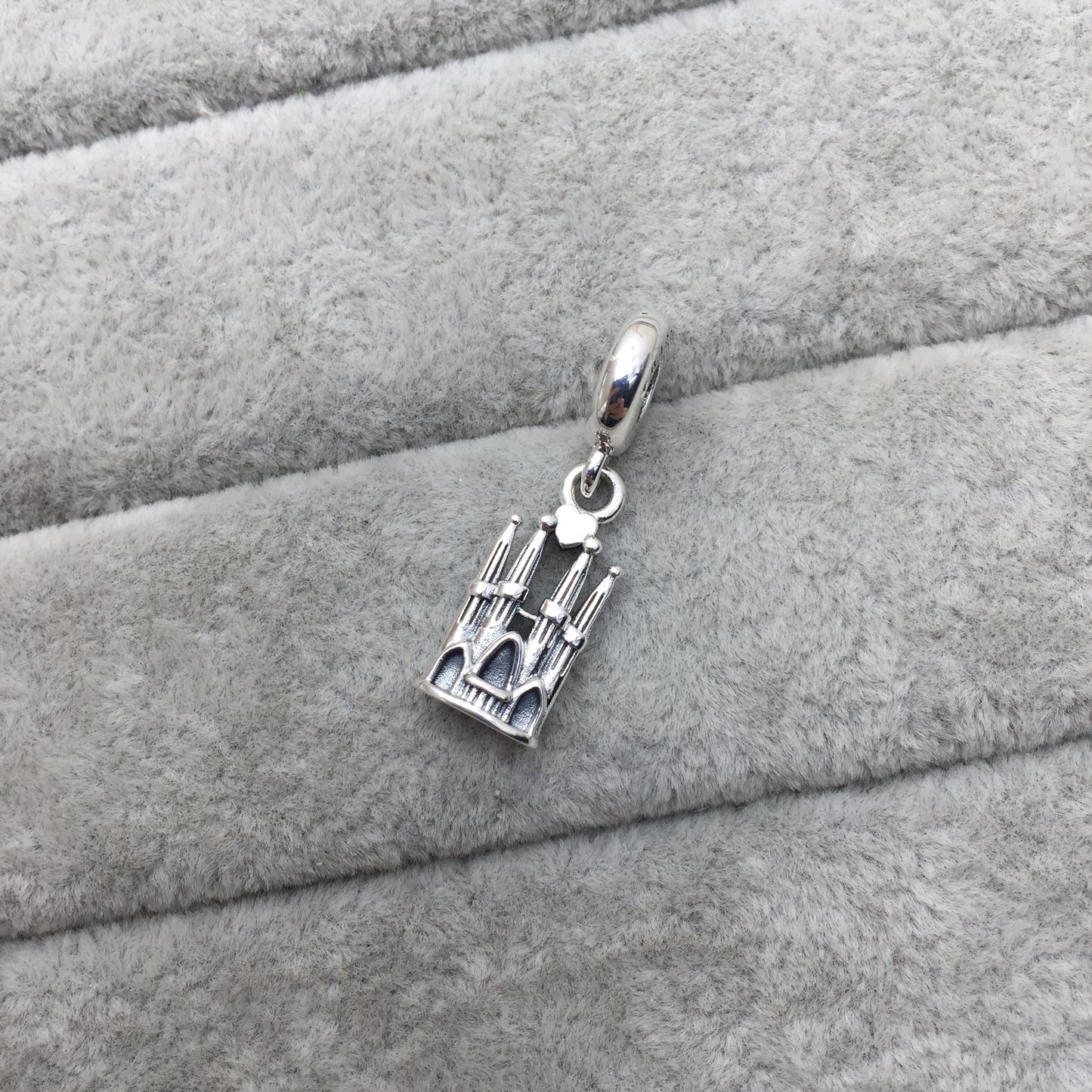 791078