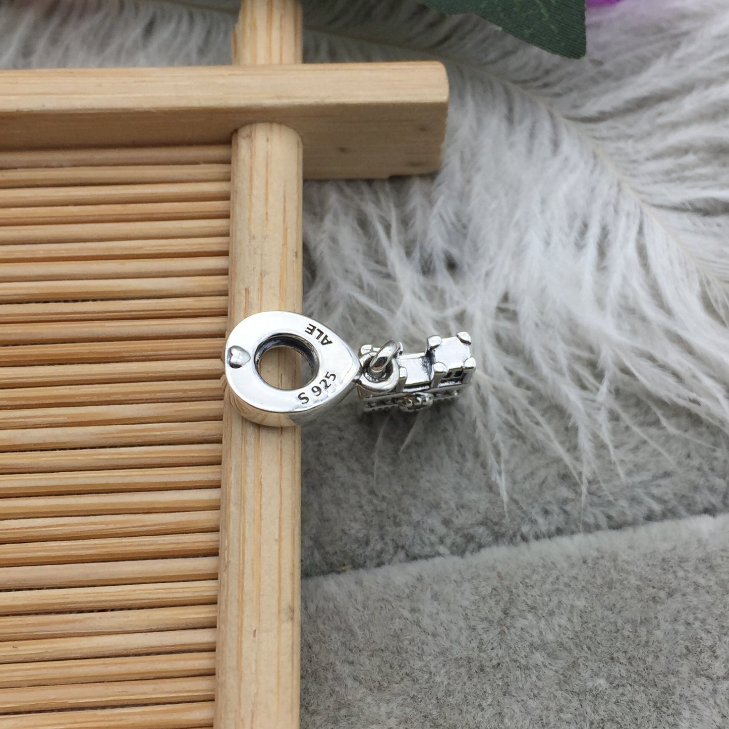 798257CZ