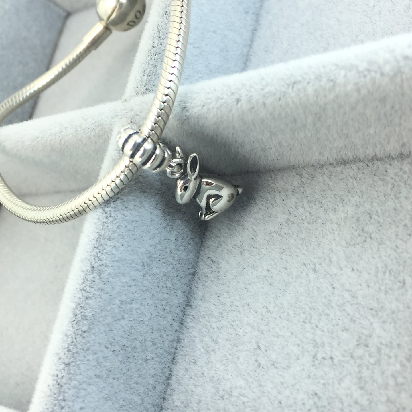 791101