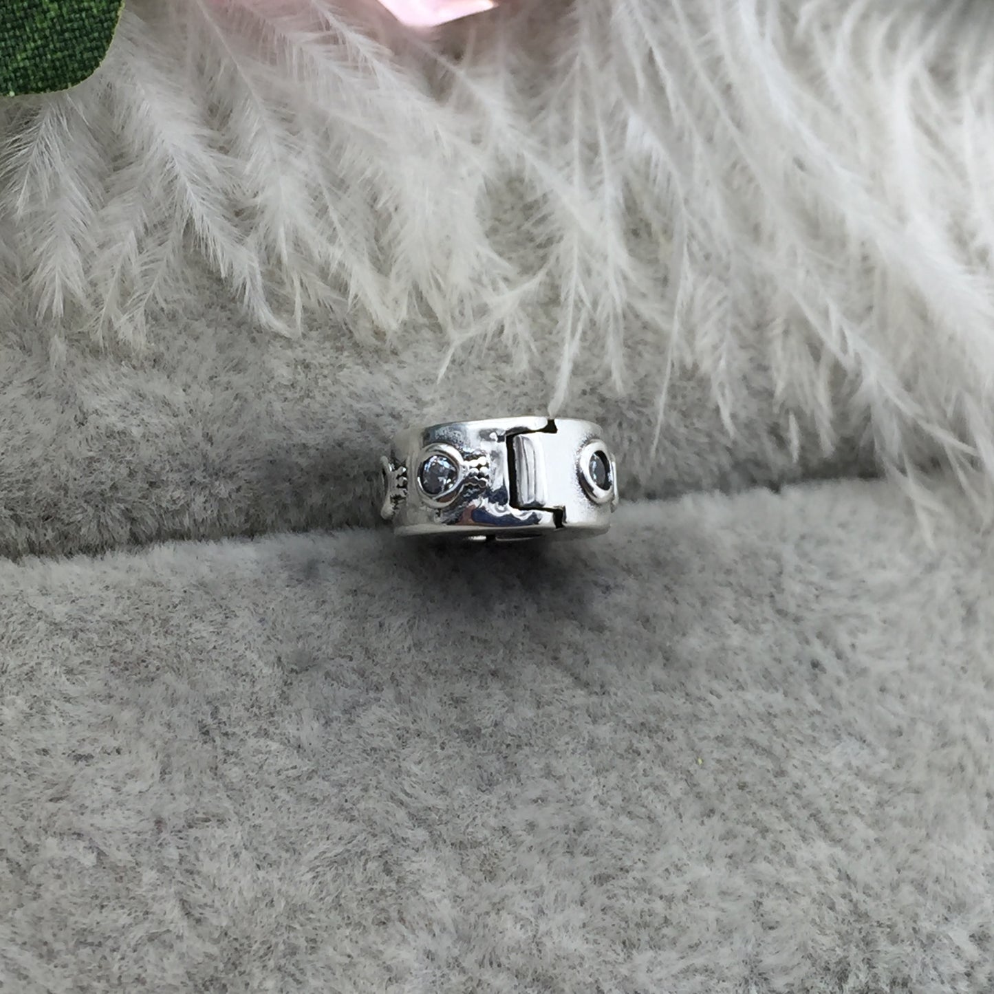 798326CZ
