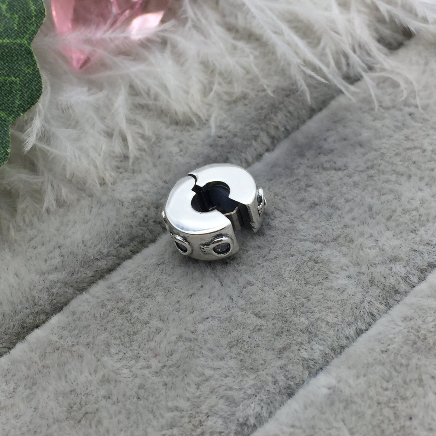 798326CZ