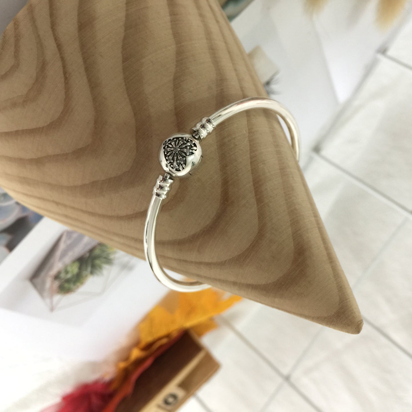 596404CZ