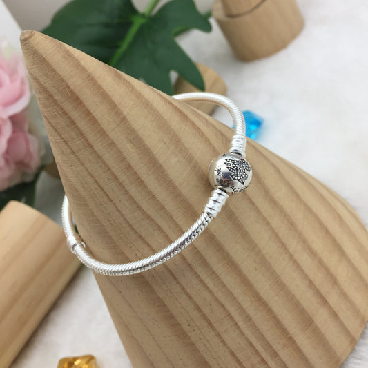597145CZ