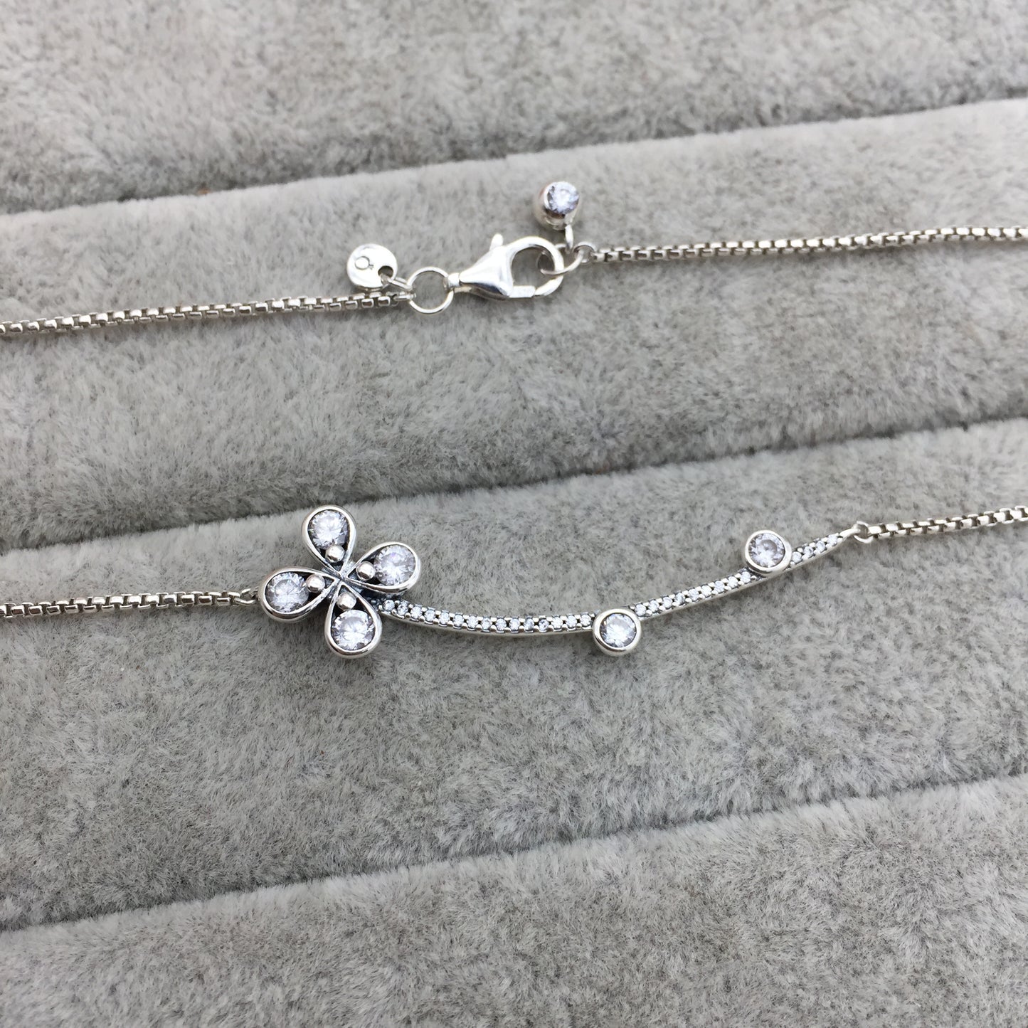 397956CZ