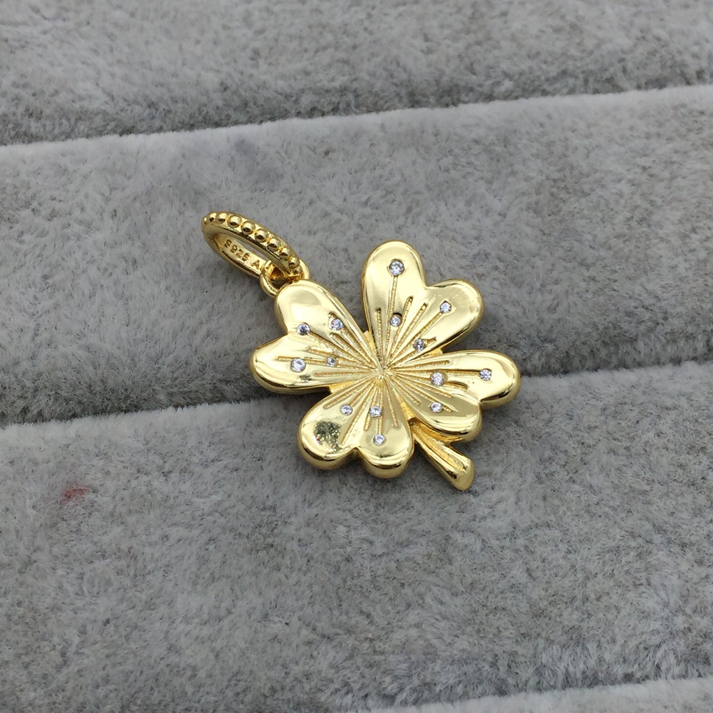 367935CZ