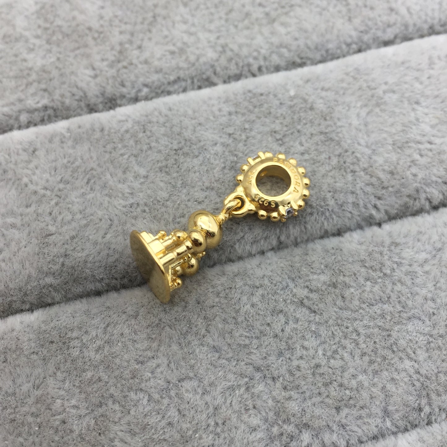 768040CZ