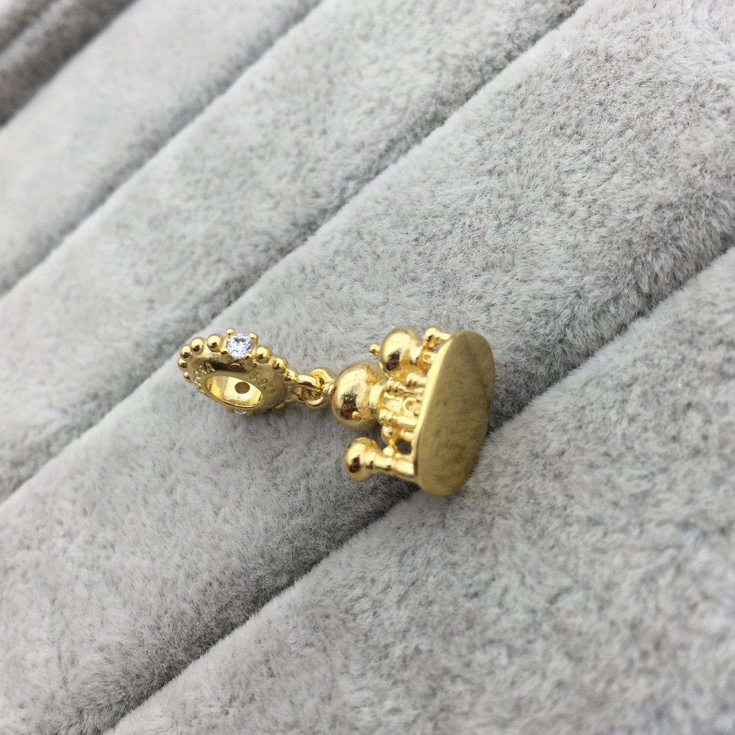 768040CZ