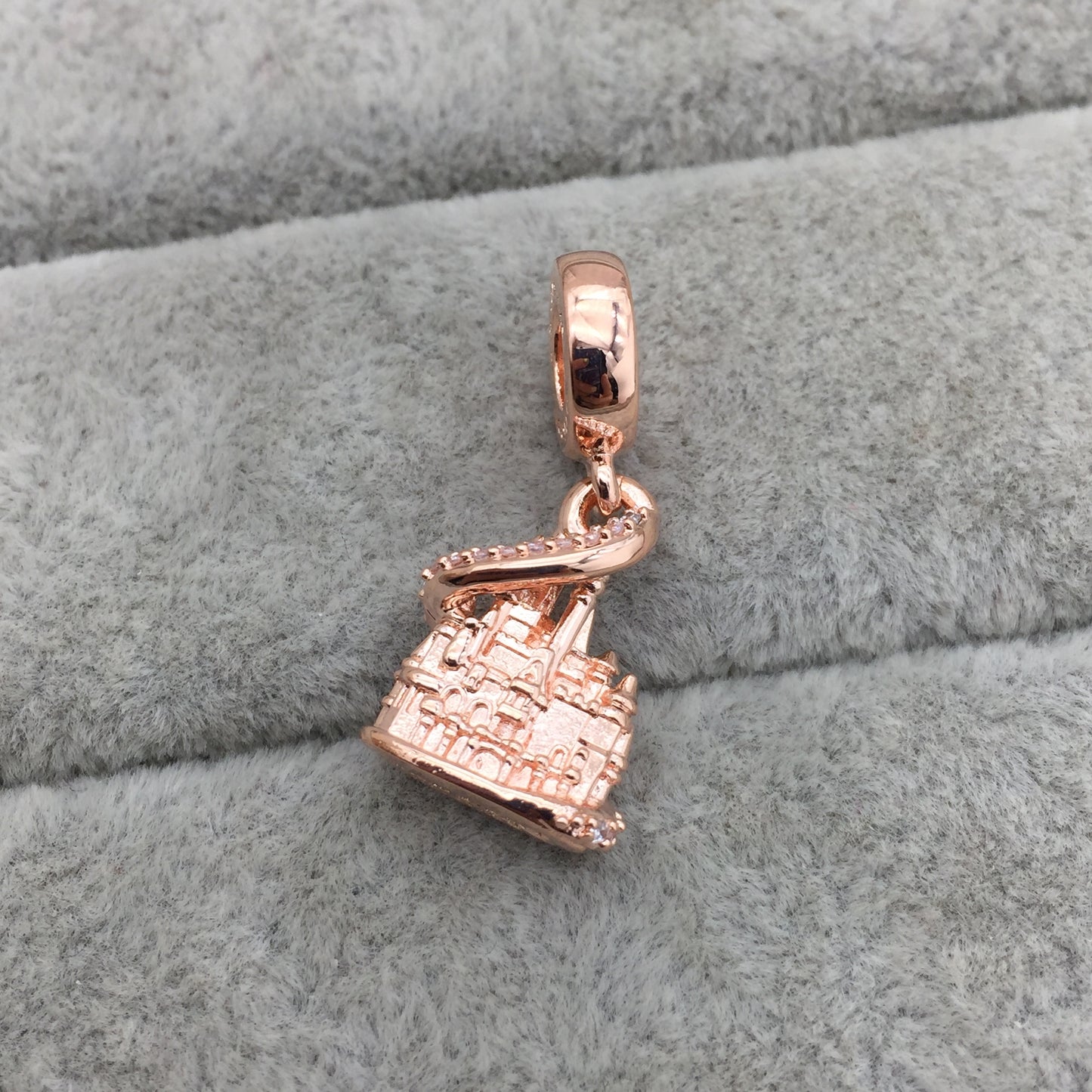 787995CZ