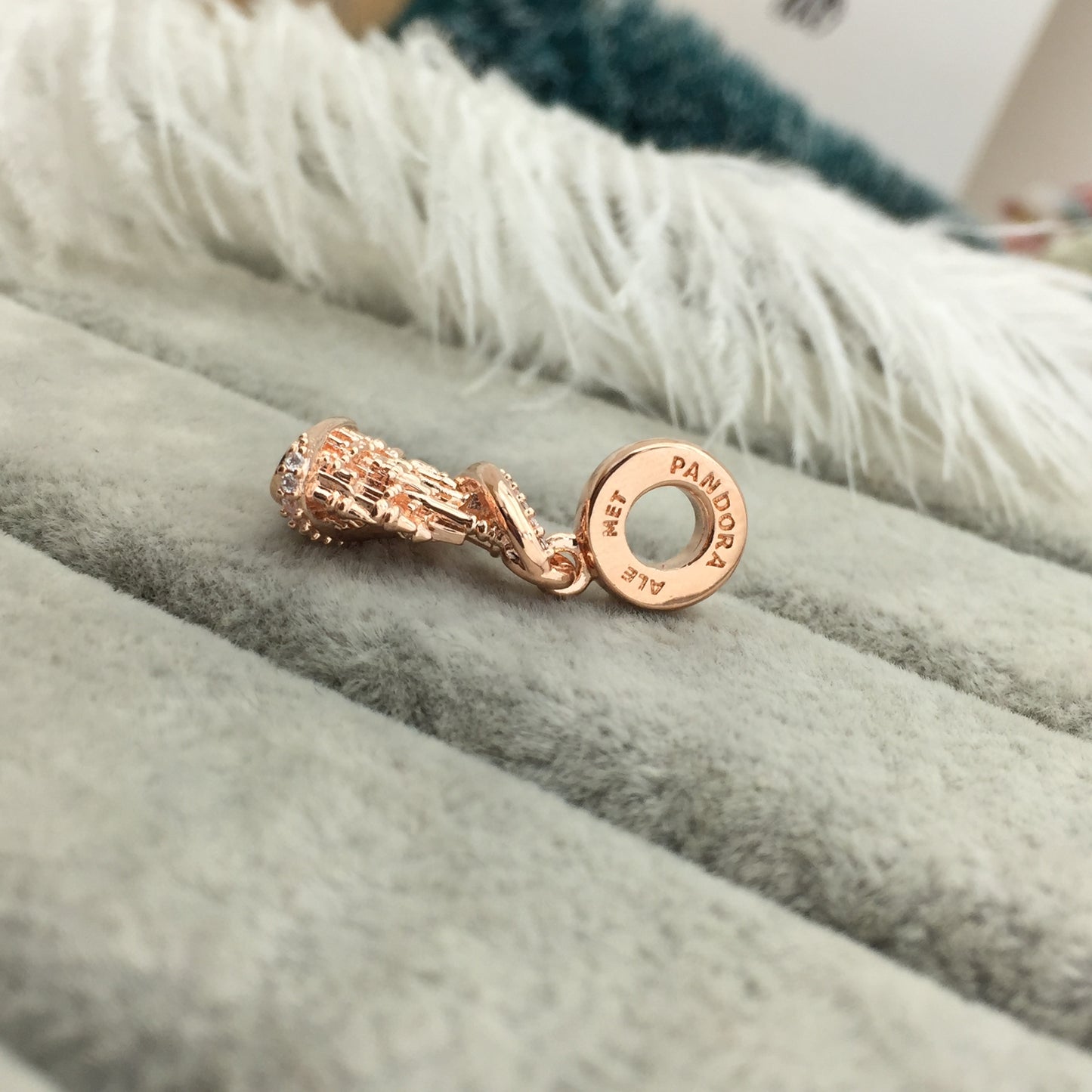787995CZ