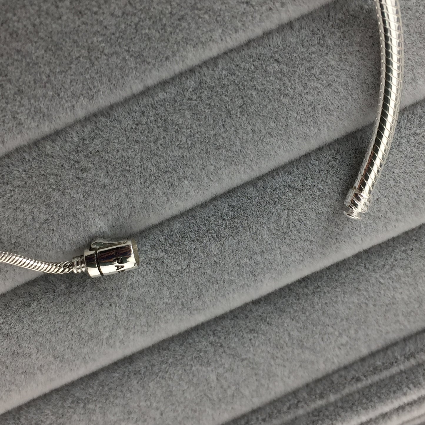 597125CZ