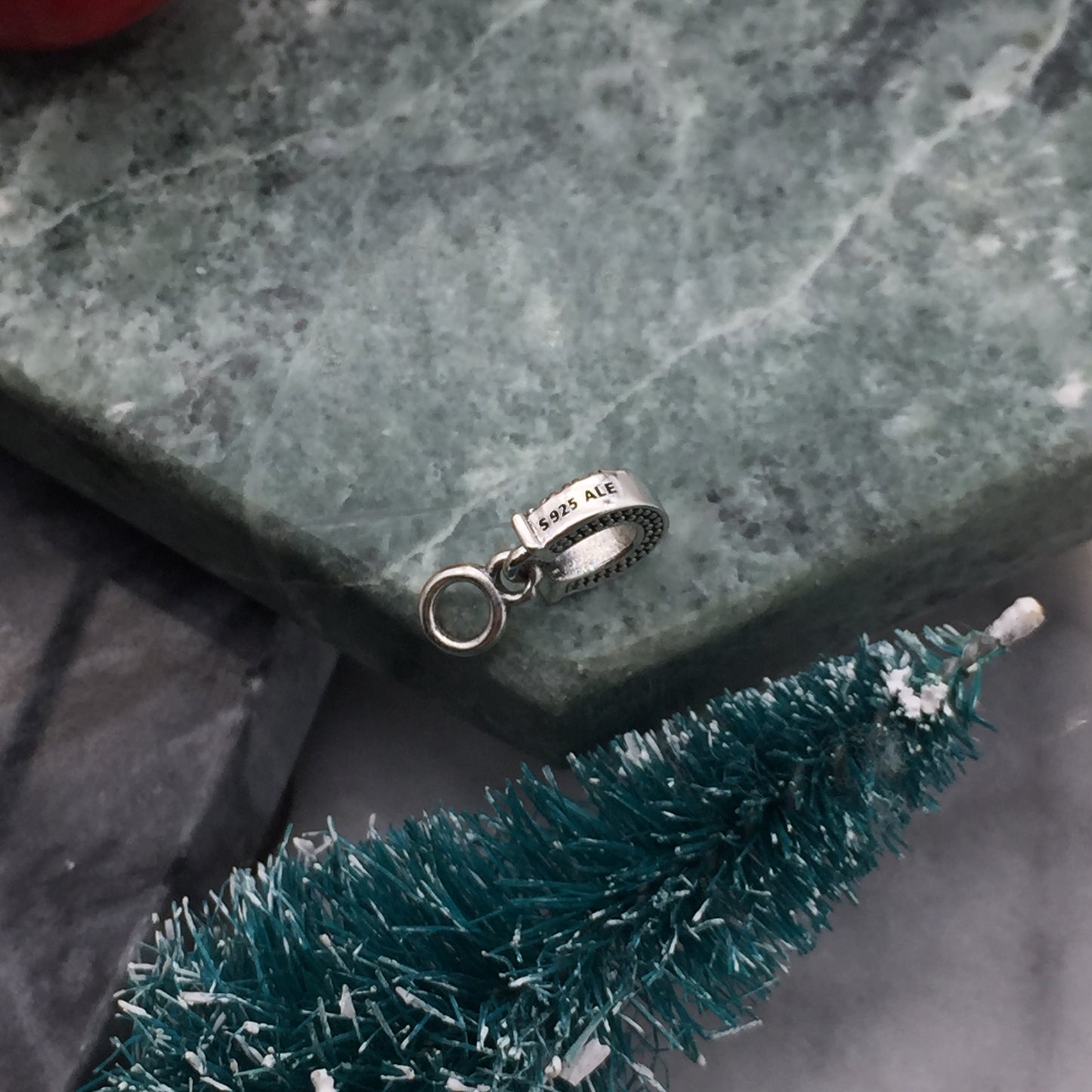 798379CZ