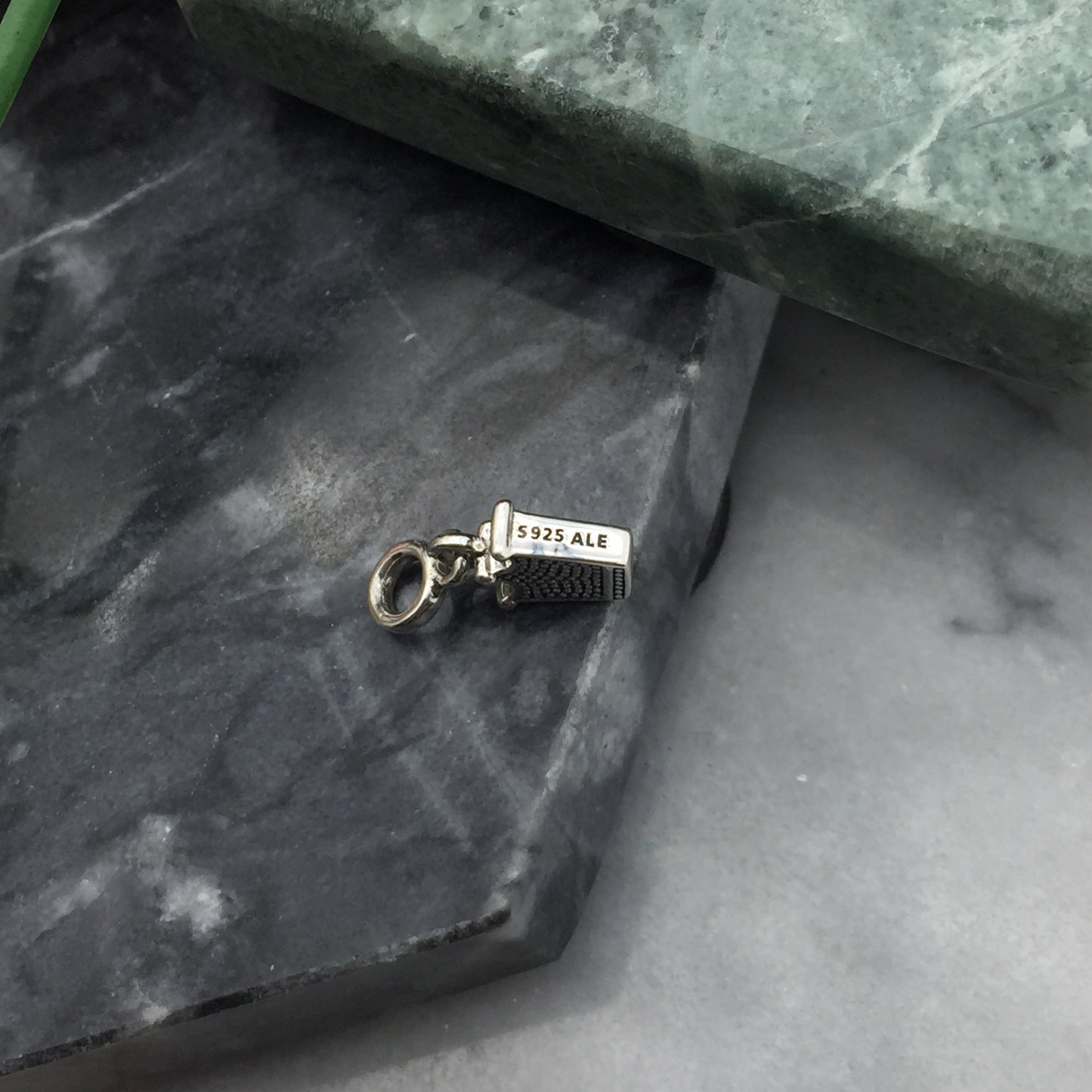 798377CZ