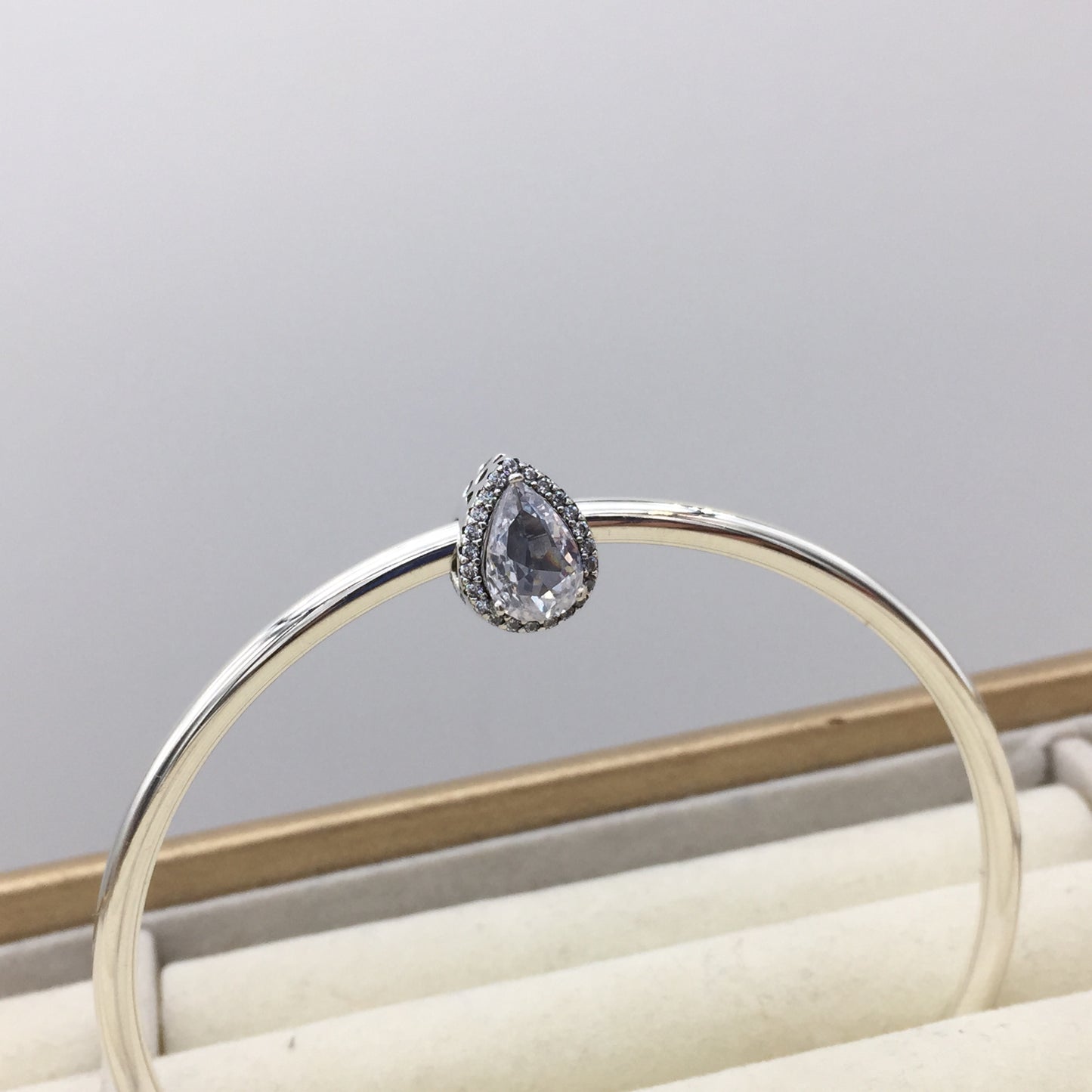796245CZ