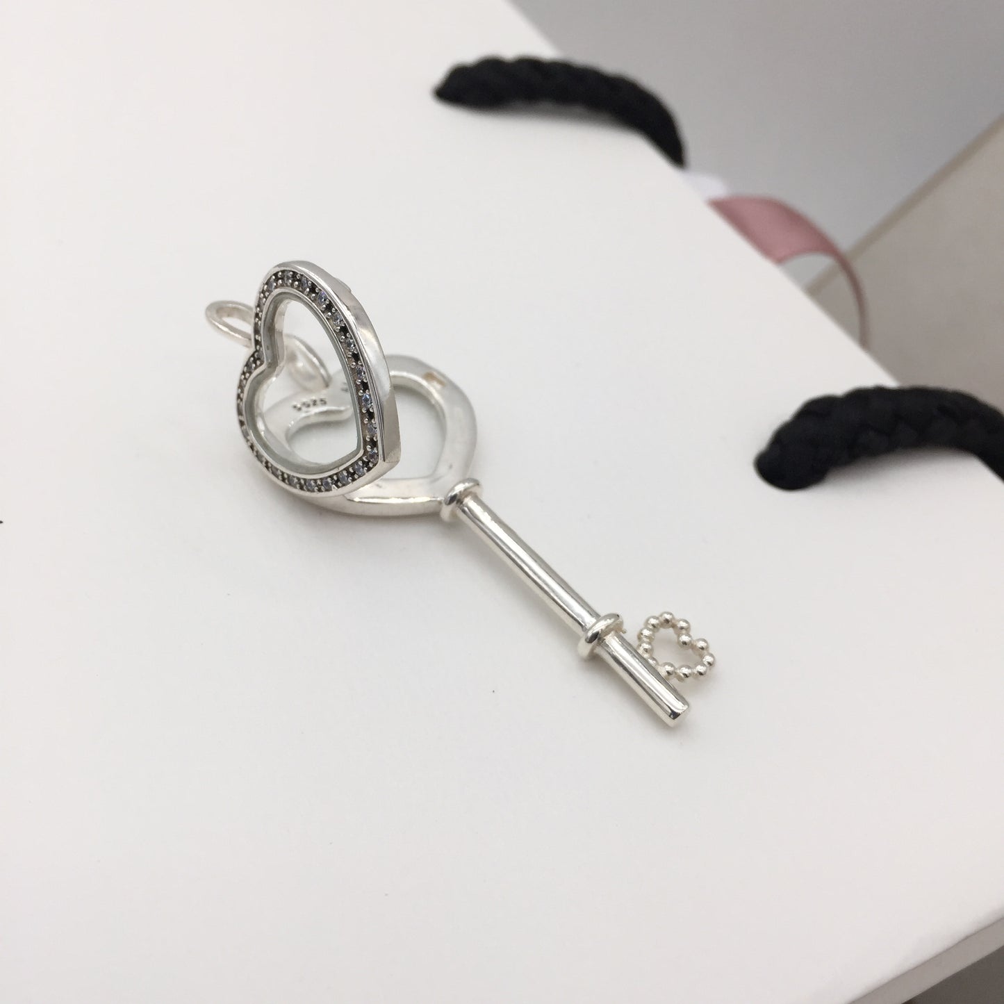 396581CZ