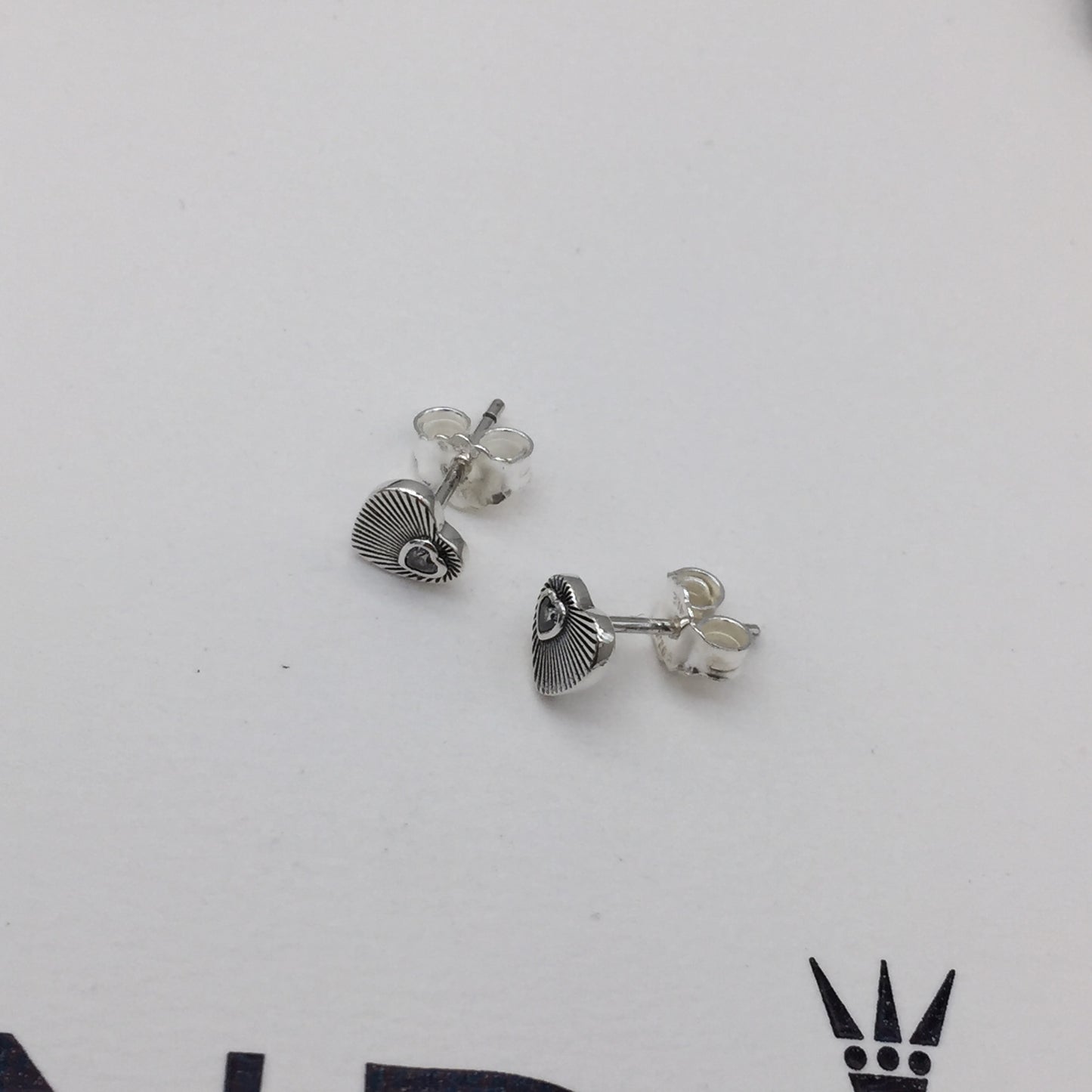 297298CZ