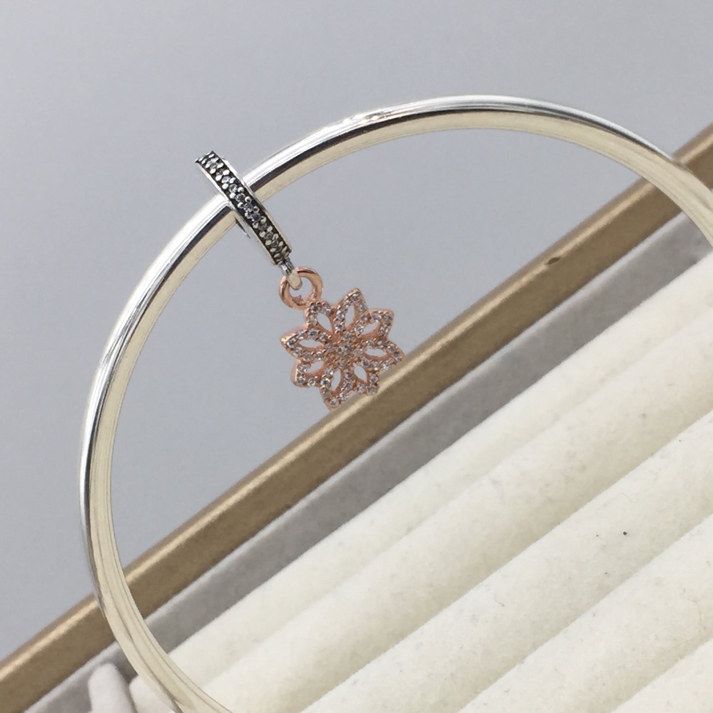 781757CZ