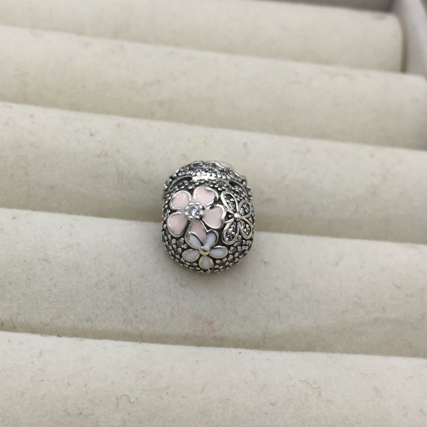 792084CZ