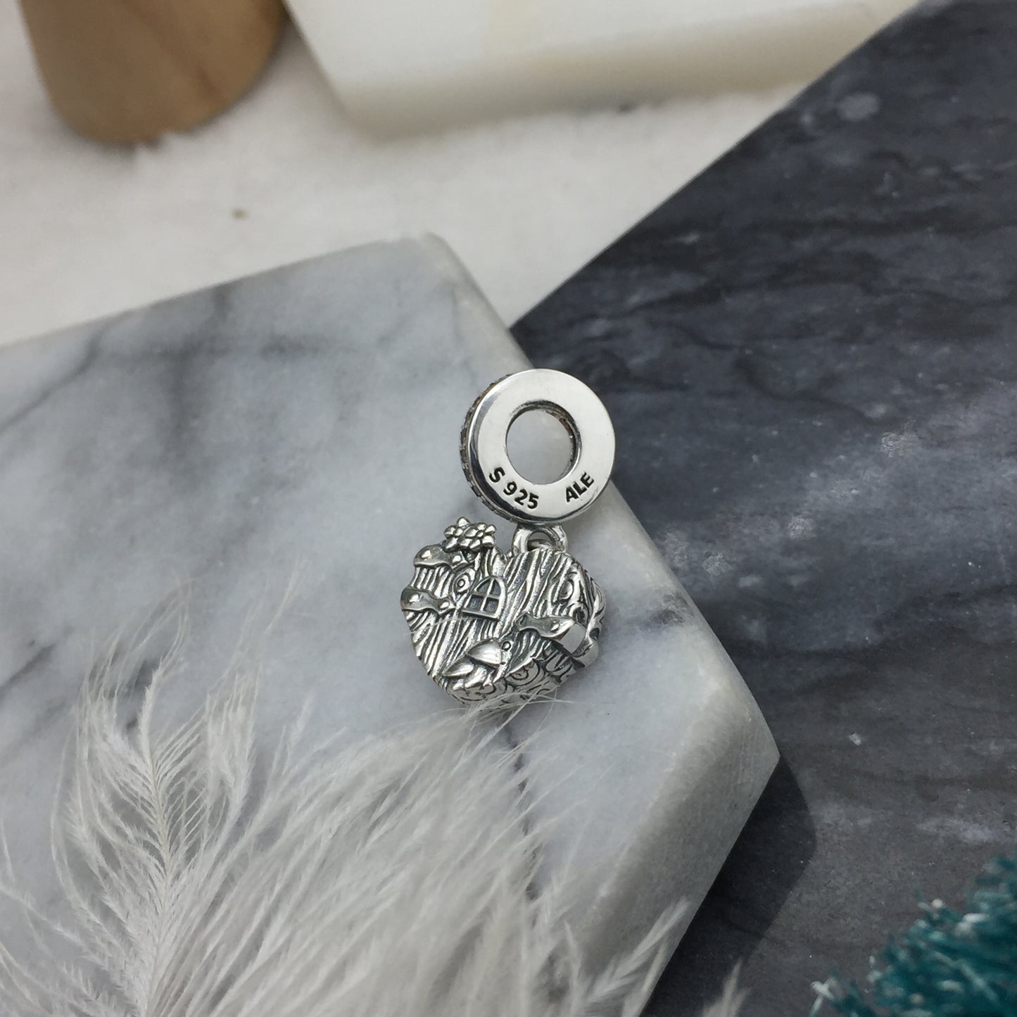 798284CZ