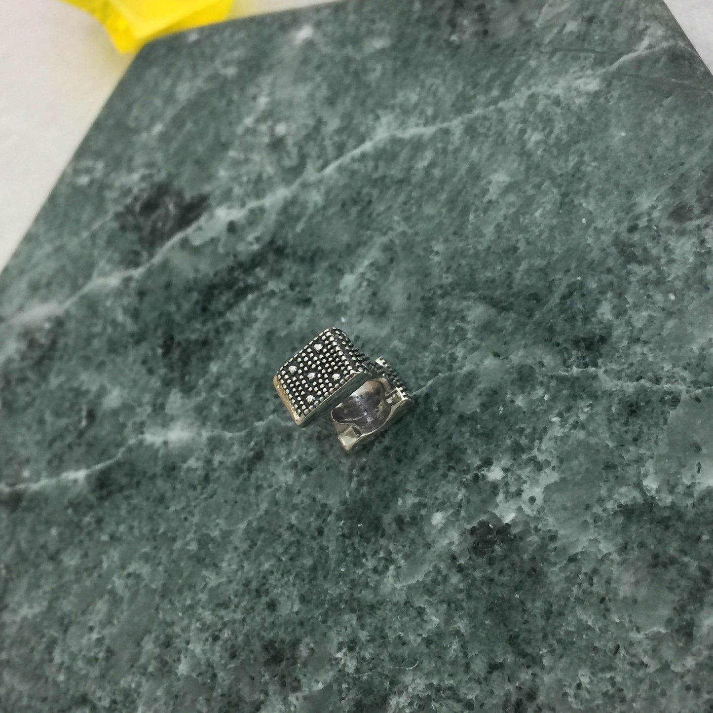 797463