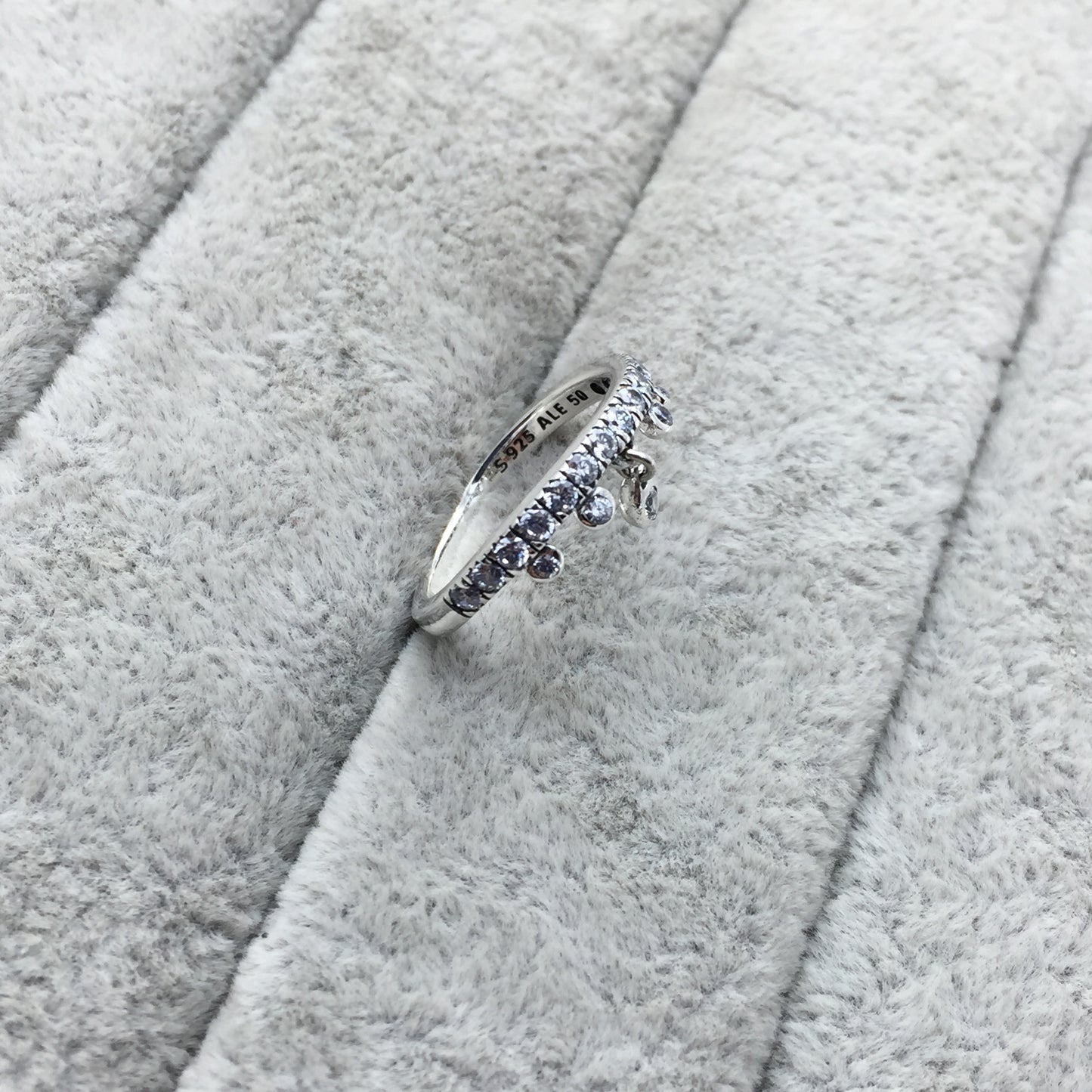 197108CZ