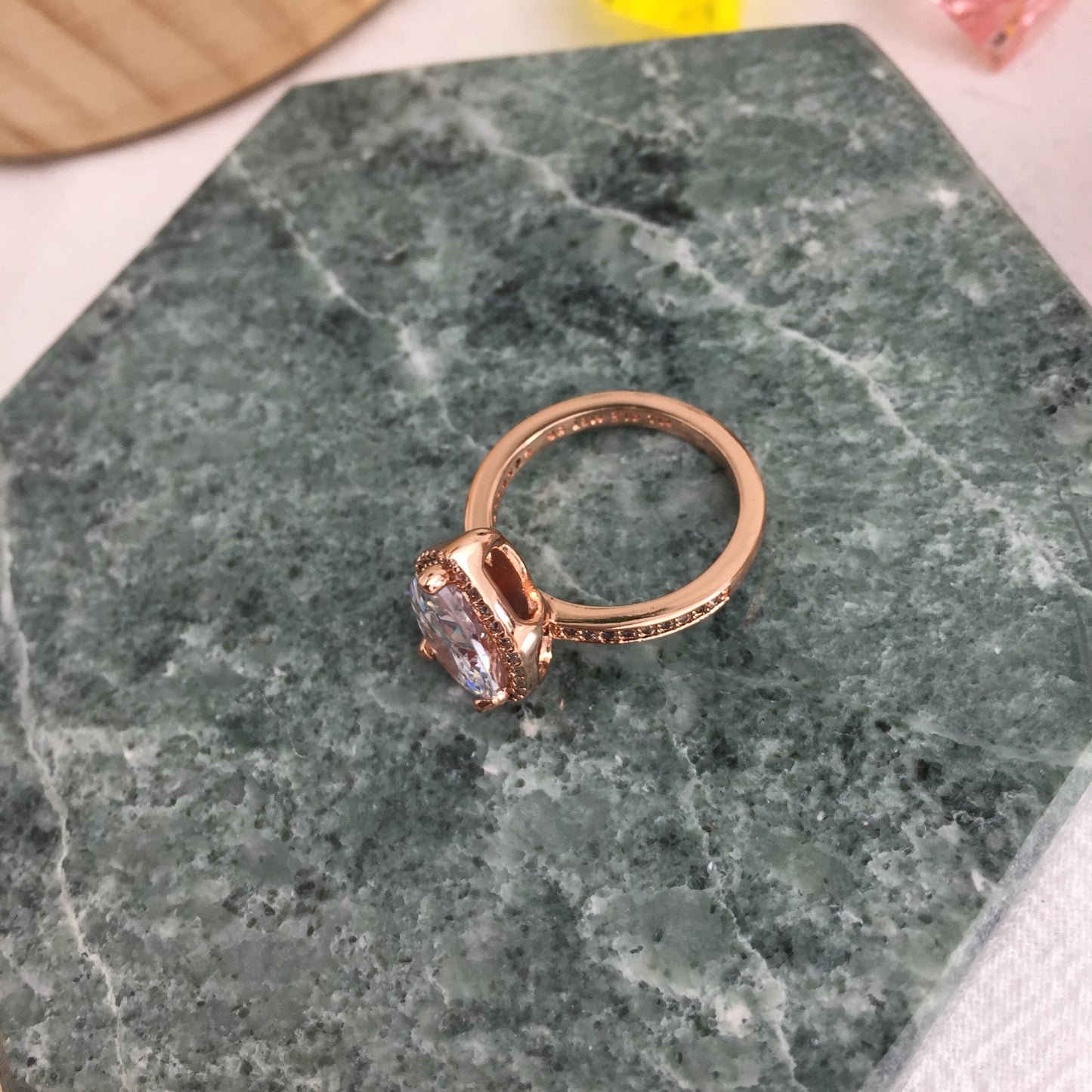186251CZ