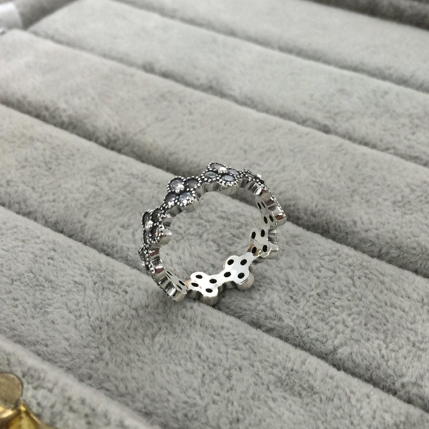 191000CZ