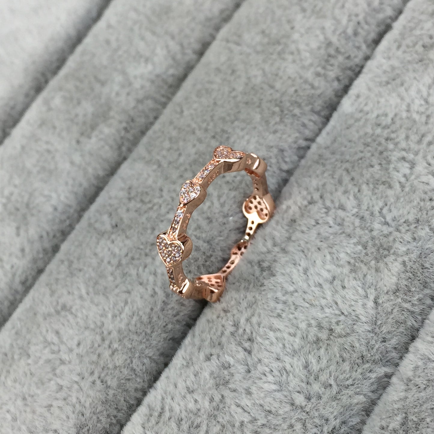 187729CZ