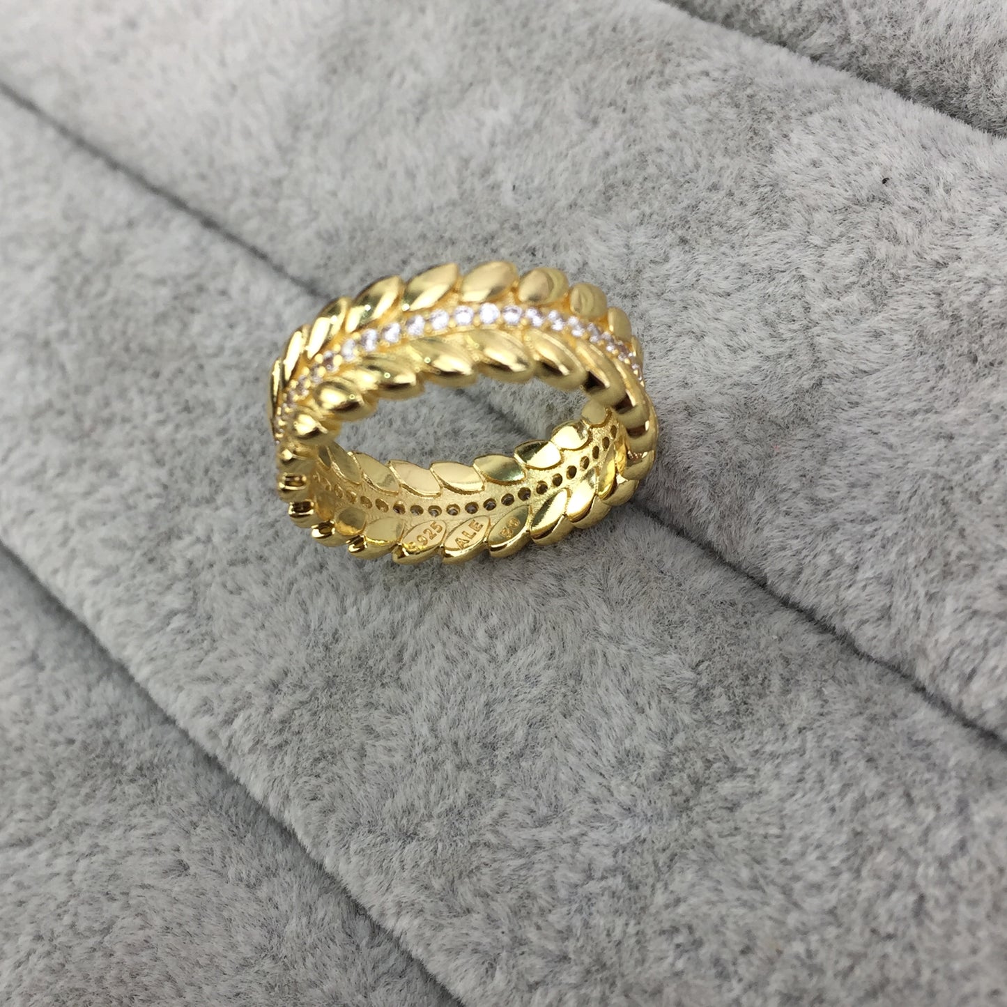 167698CZ