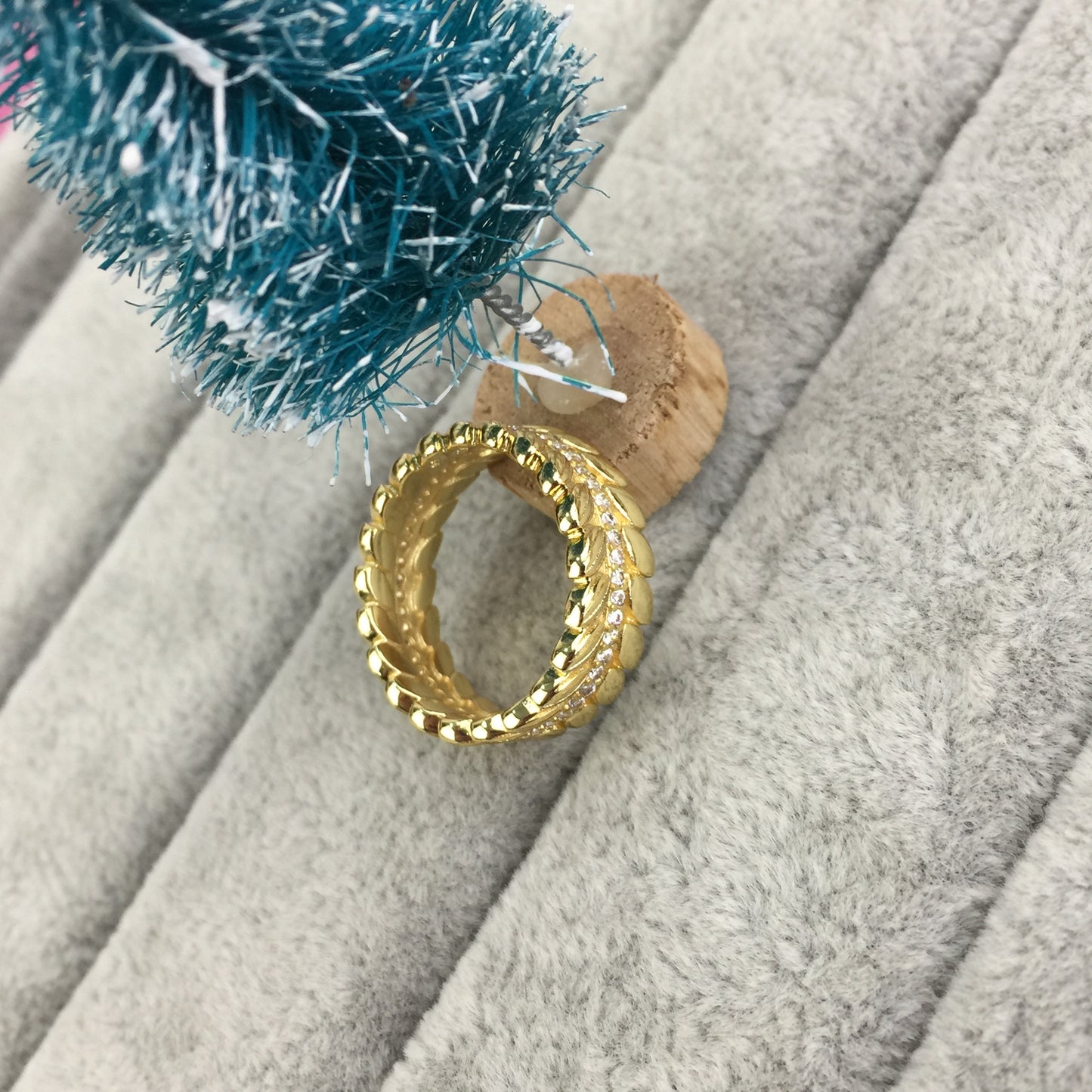 167698CZ