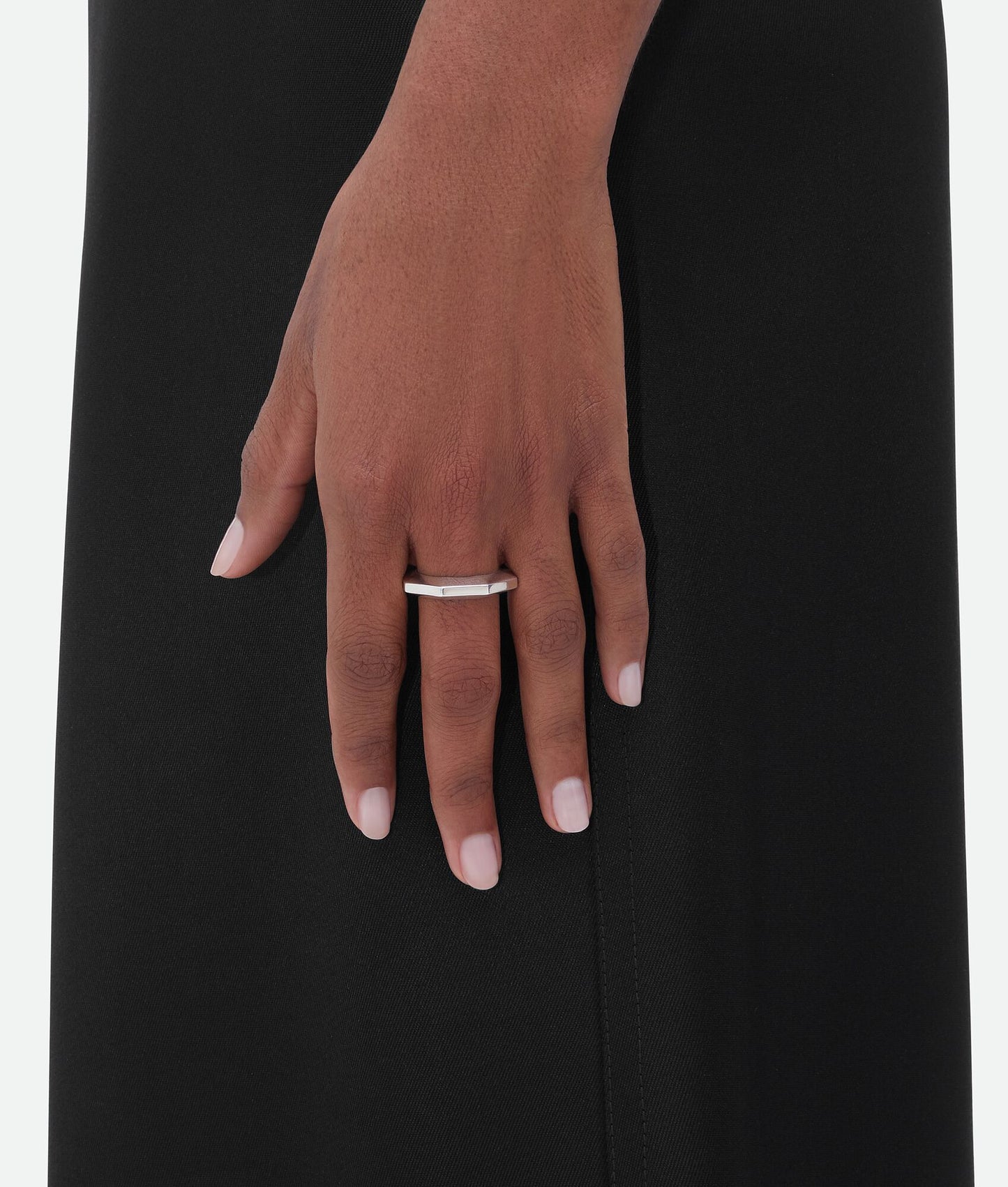 Bottega Veneta Ring-Woman-030