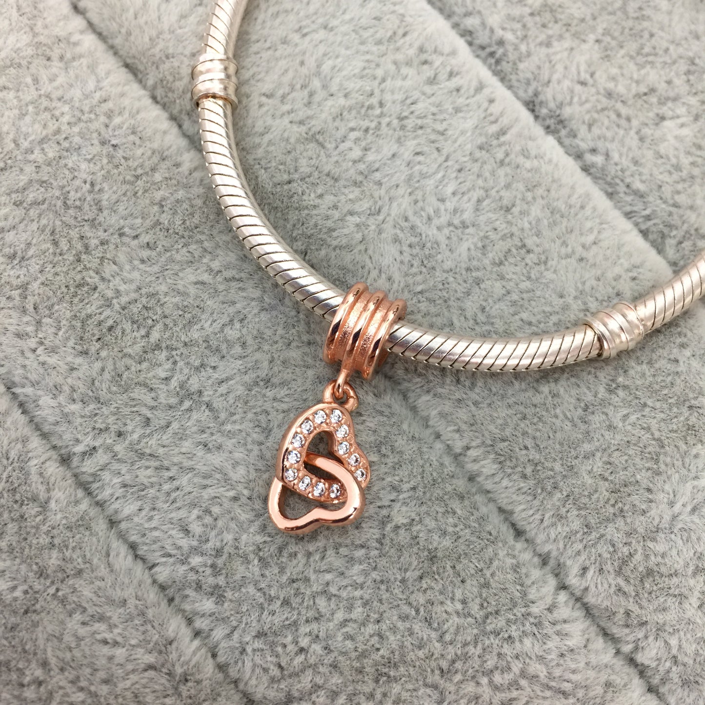 781242CZ