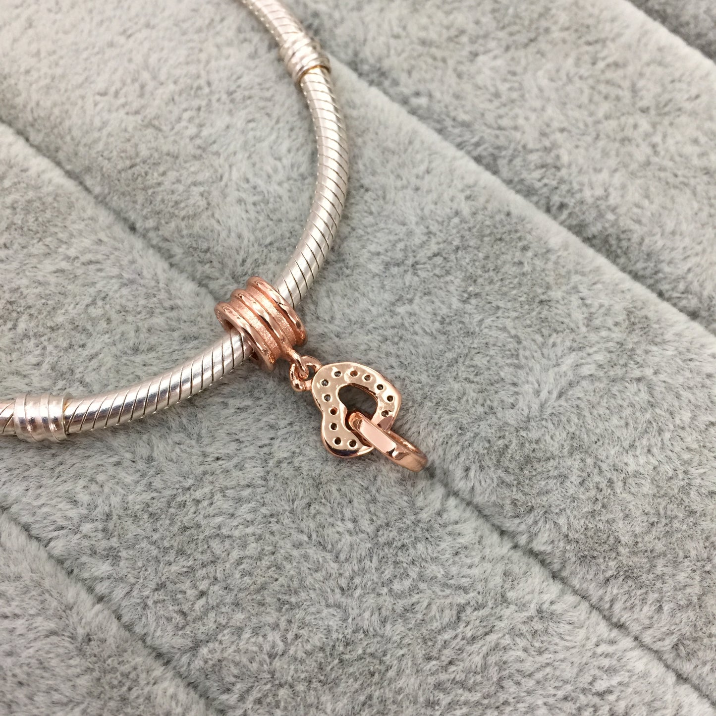 781242CZ